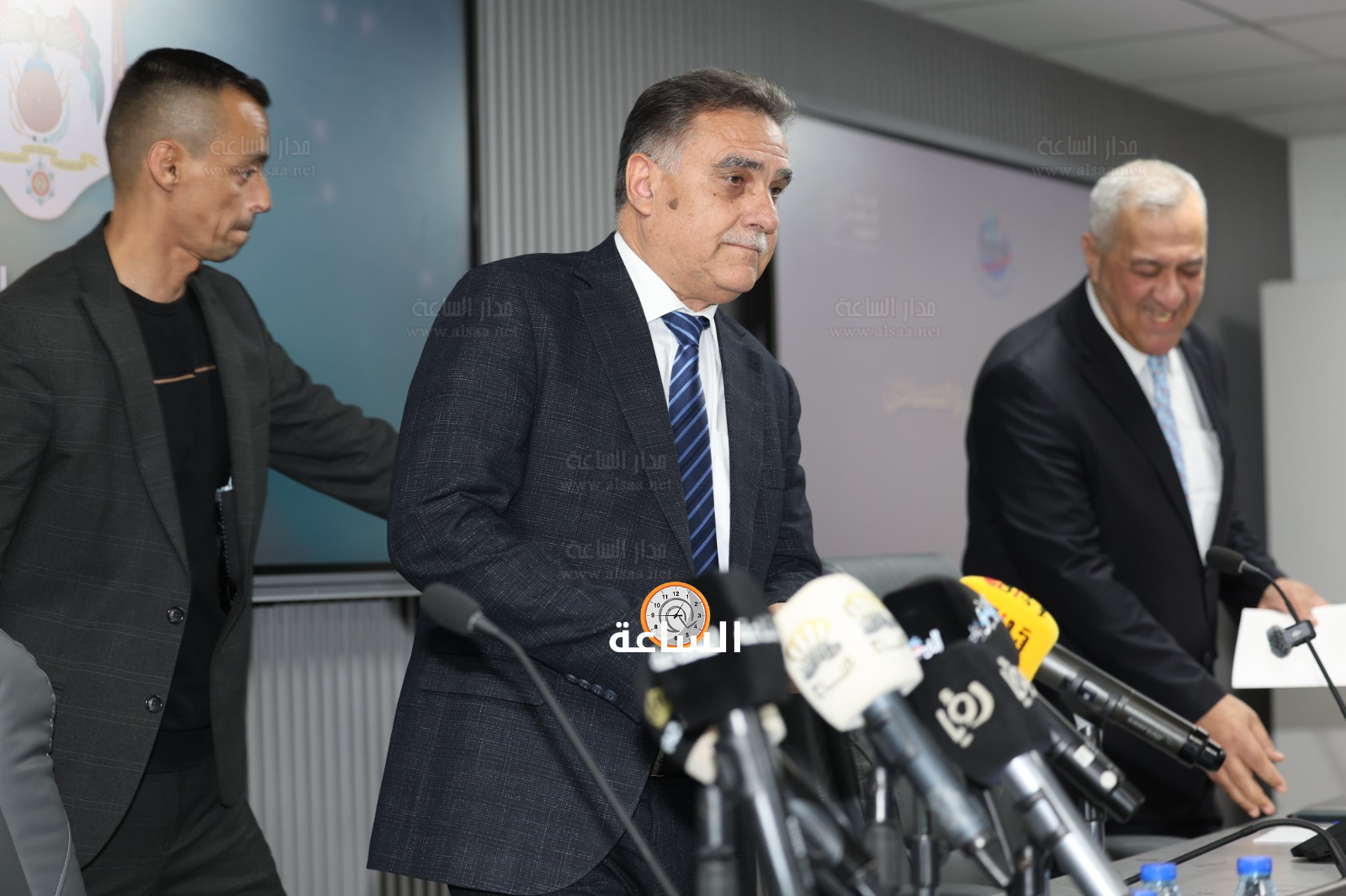 Madar Al-Saa Images 0.5389111316484954