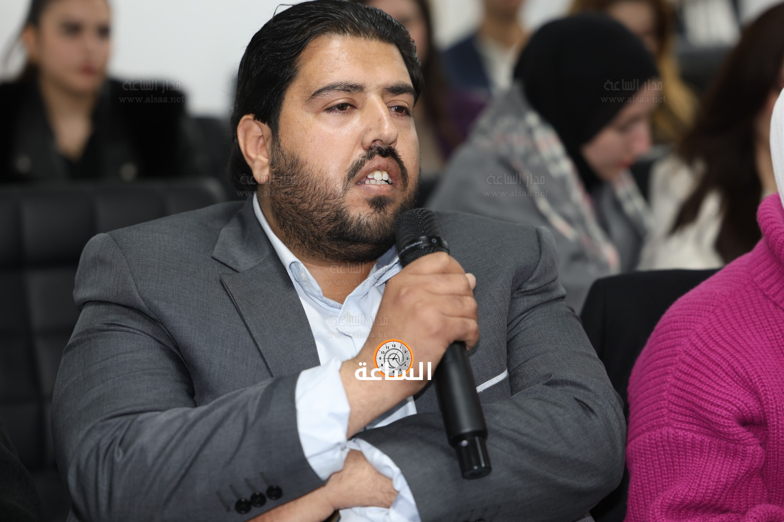 Madar Al-Saa Images 0.5749704855088453