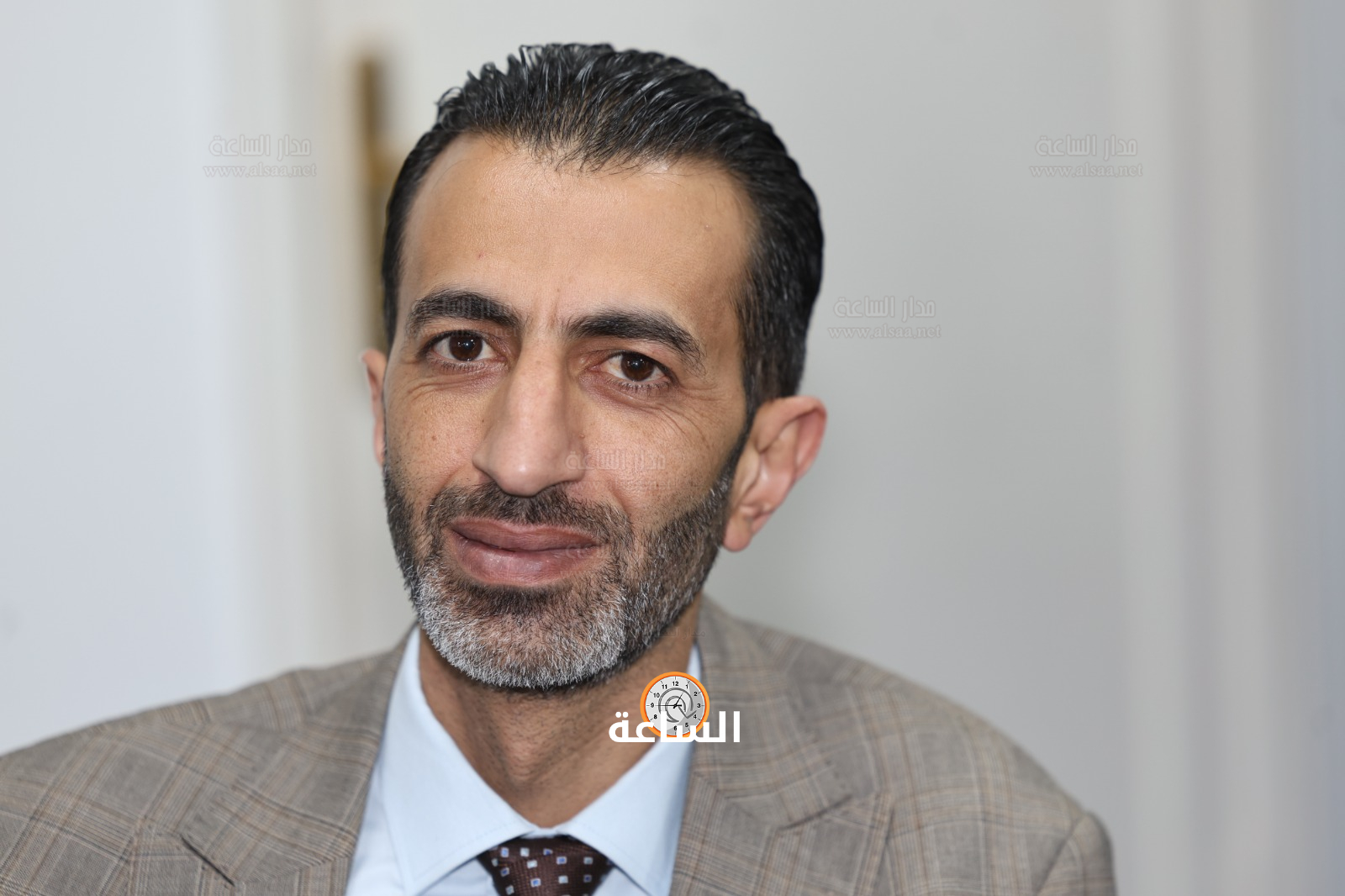 Madar Al-Saa Images 0.03453863099505372