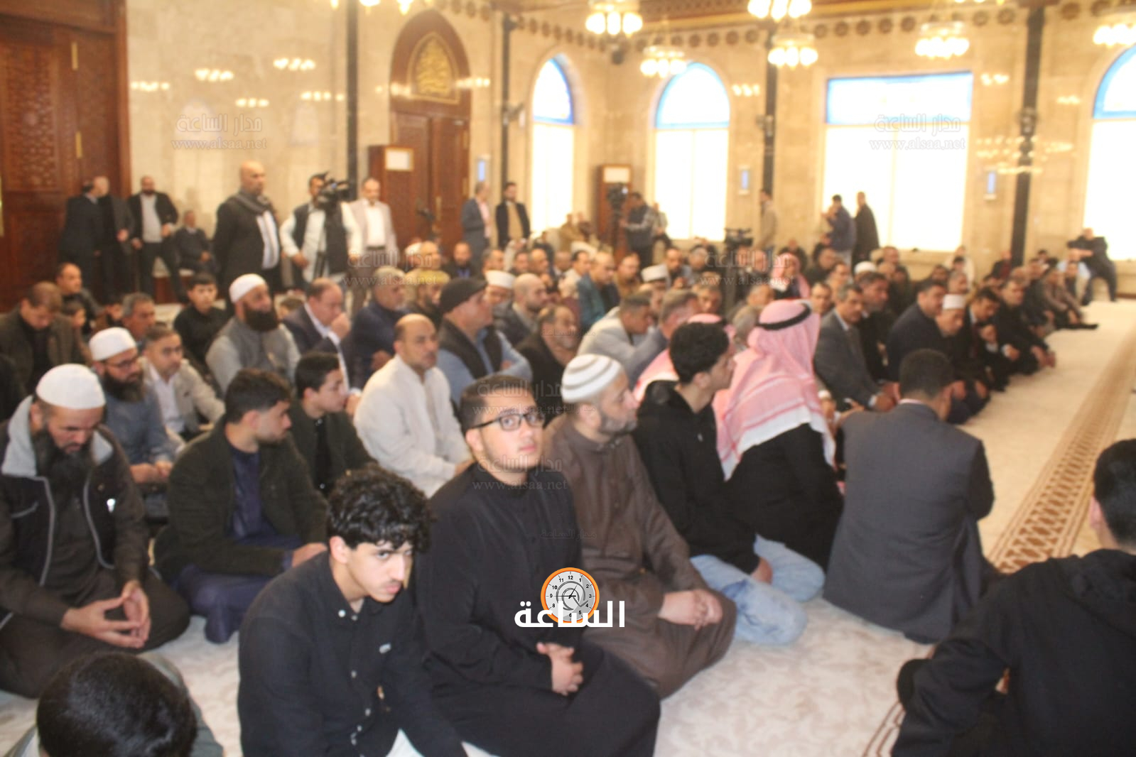 Madar Al-Saa Images 0.2391447342173847