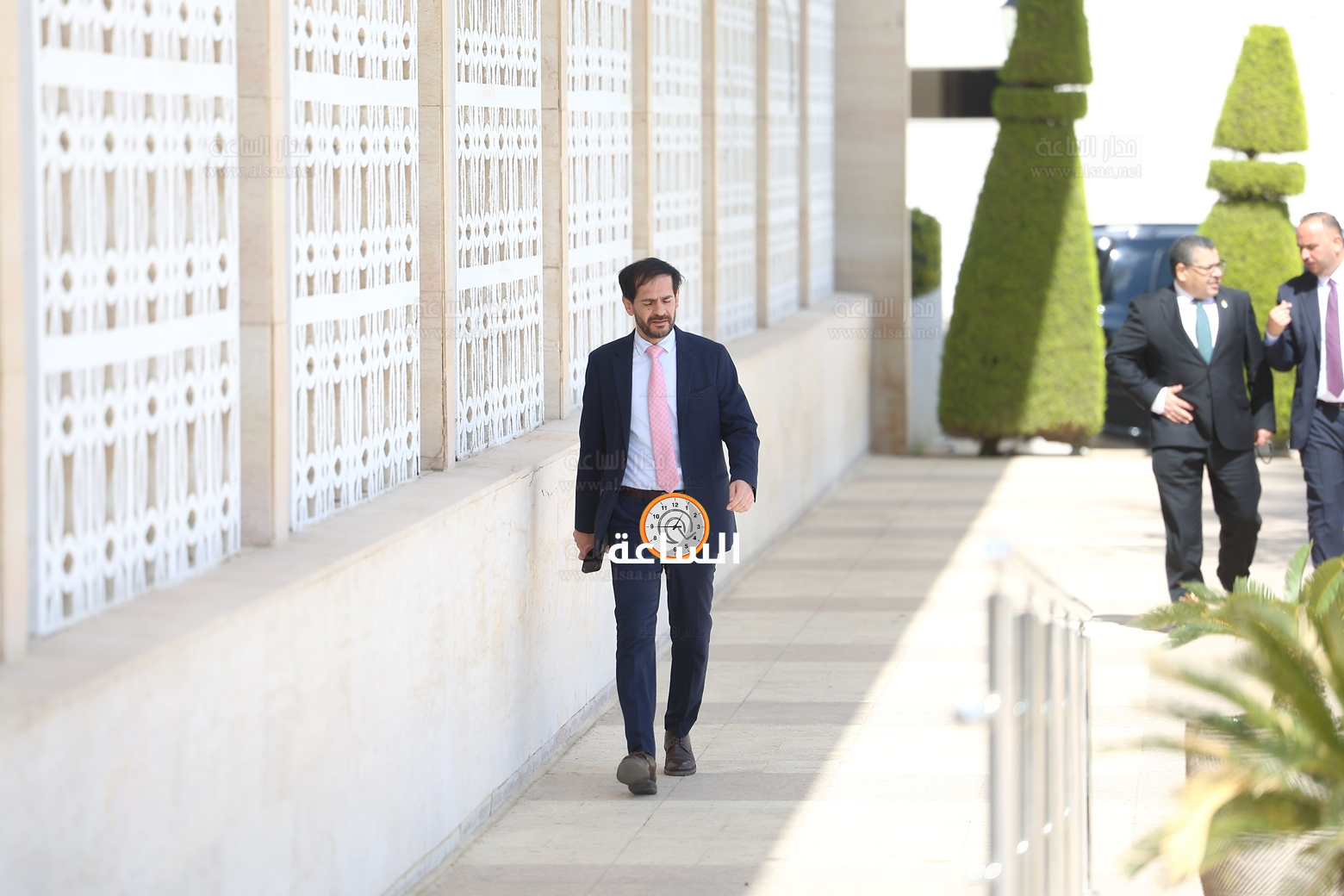 Madar Al-Saa Images 0.25528836053470516