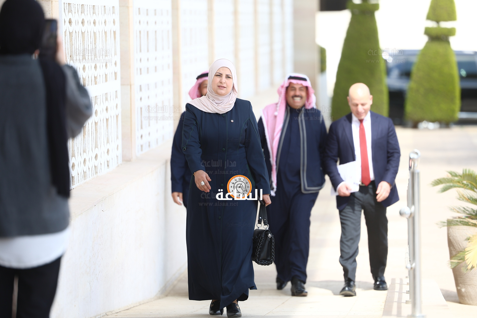 Madar Al-Saa Images 0.896996393612569