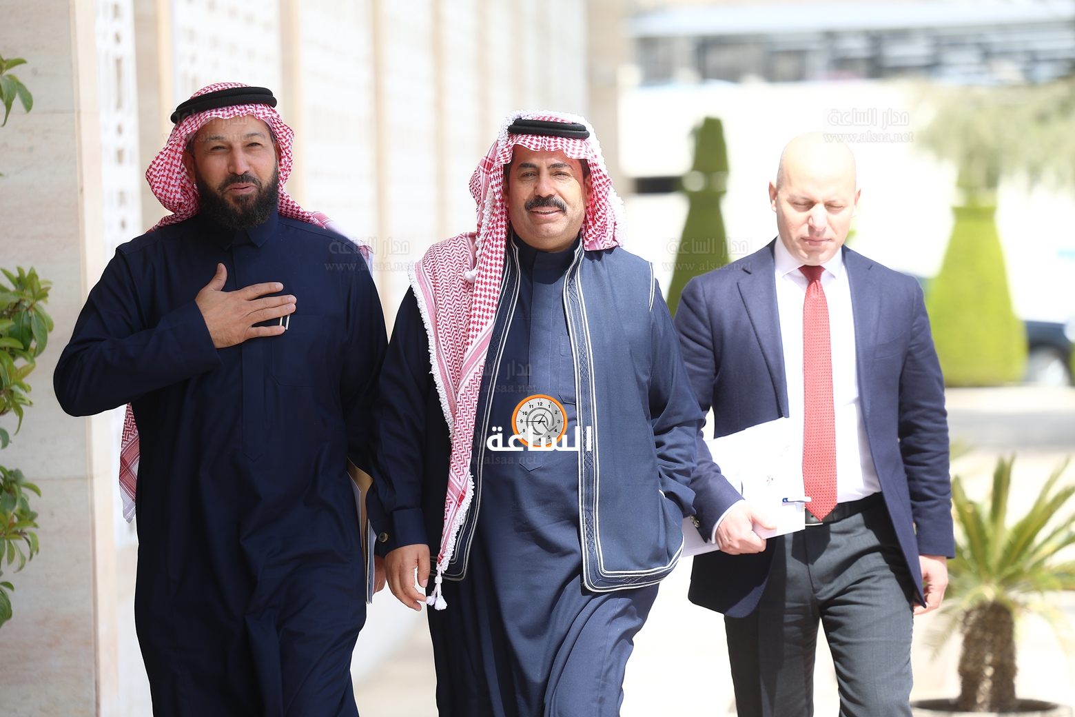 Madar Al-Saa Images 0.15179657875482122