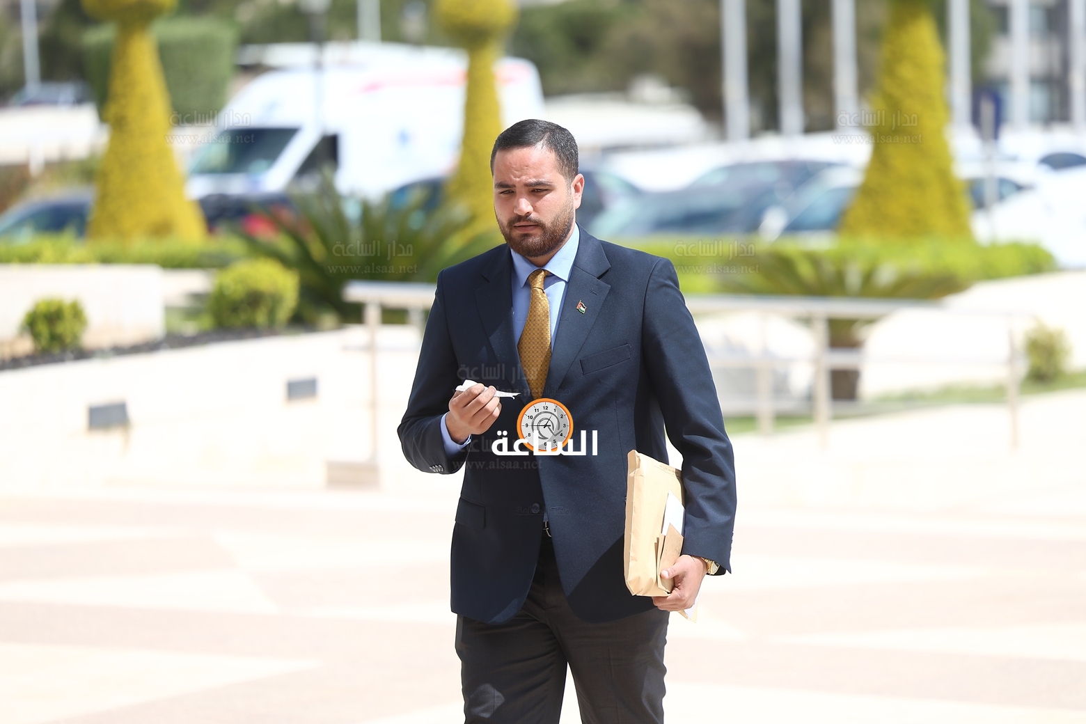 Madar Al-Saa Images 0.41651741832937983