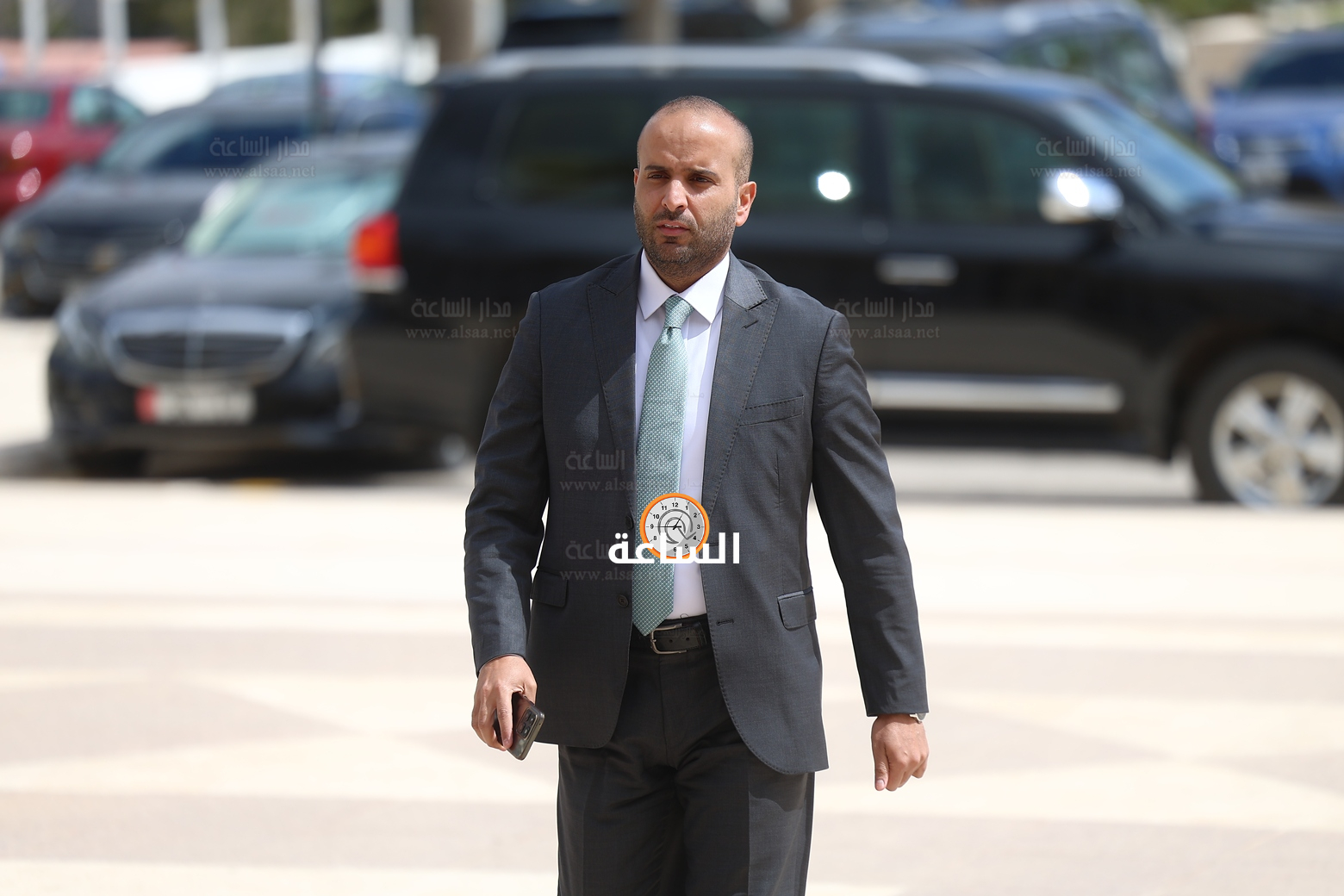 Madar Al-Saa Images 0.9900532220740734