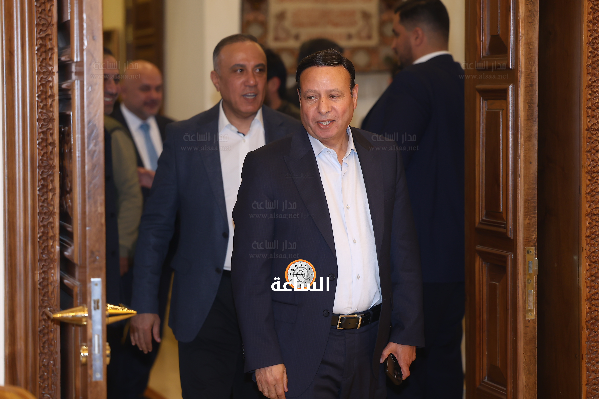 Madar Al-Saa Images 0.8322016865219123