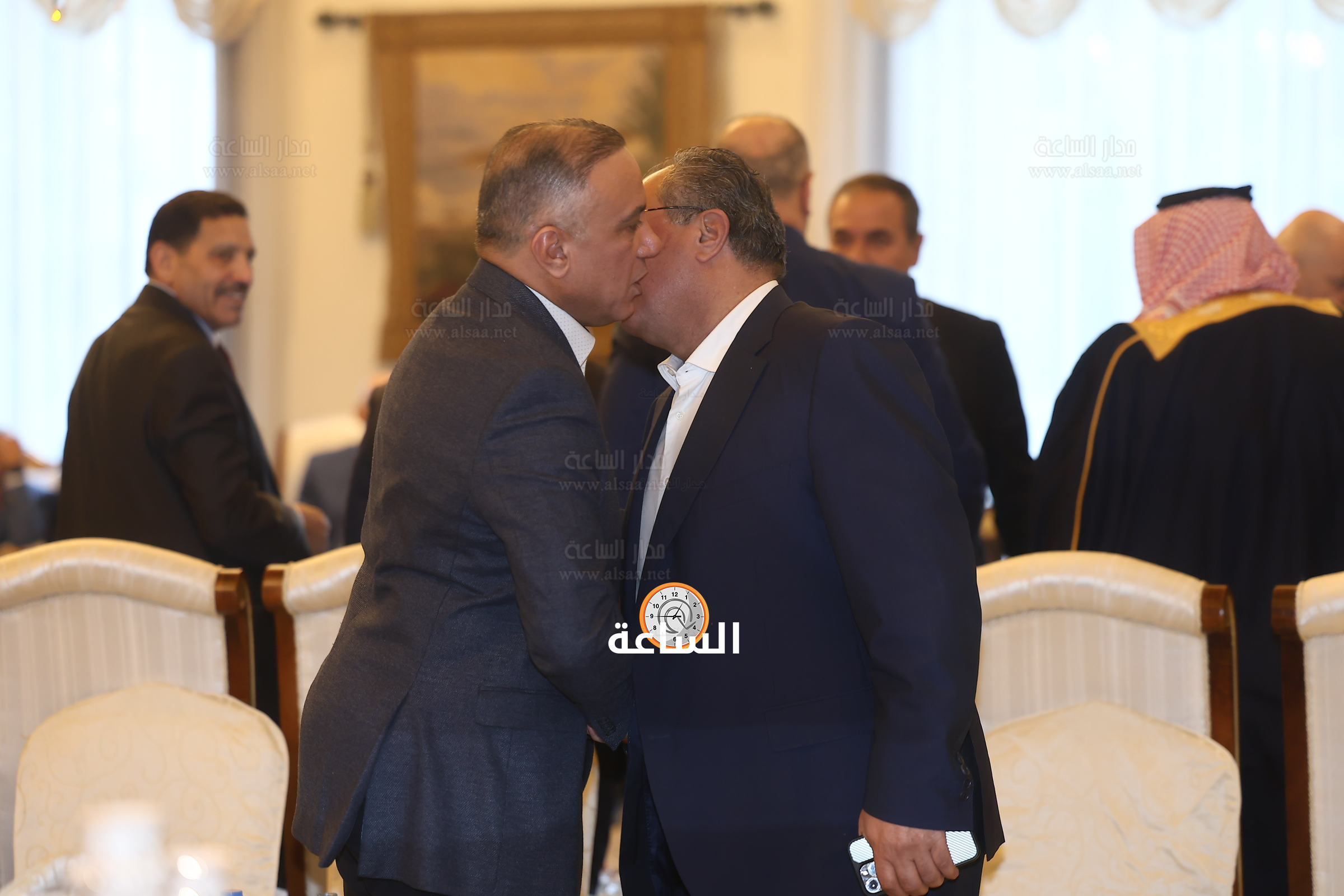 Madar Al-Saa Images 0.7139587041236867