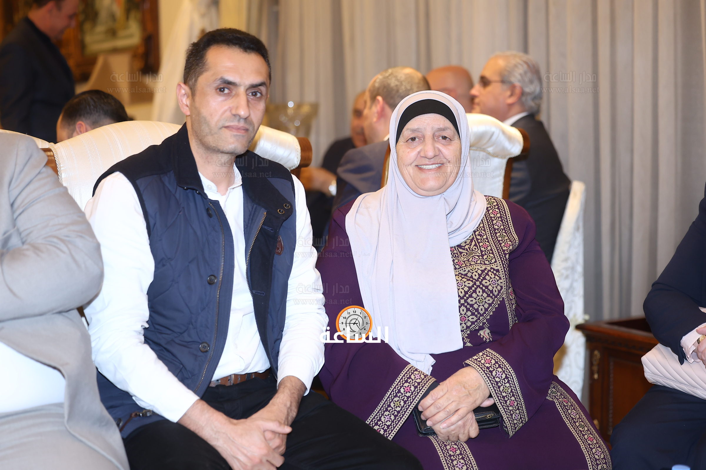 Madar Al-Saa Images 0.3943090559118556