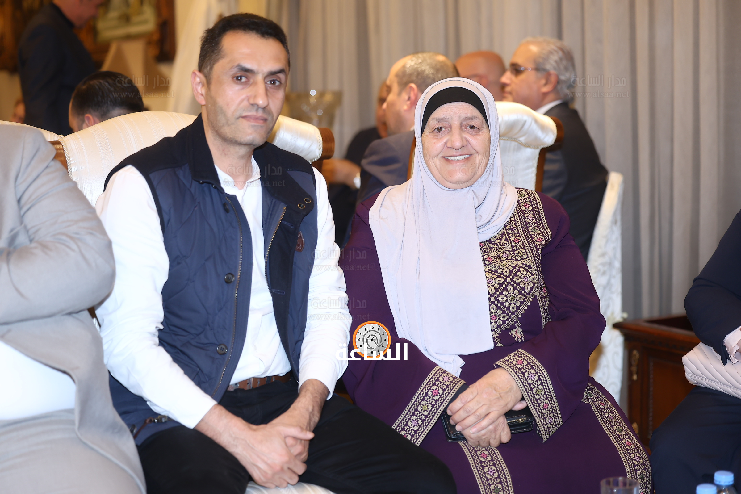 Madar Al-Saa Images 0.51405629132876