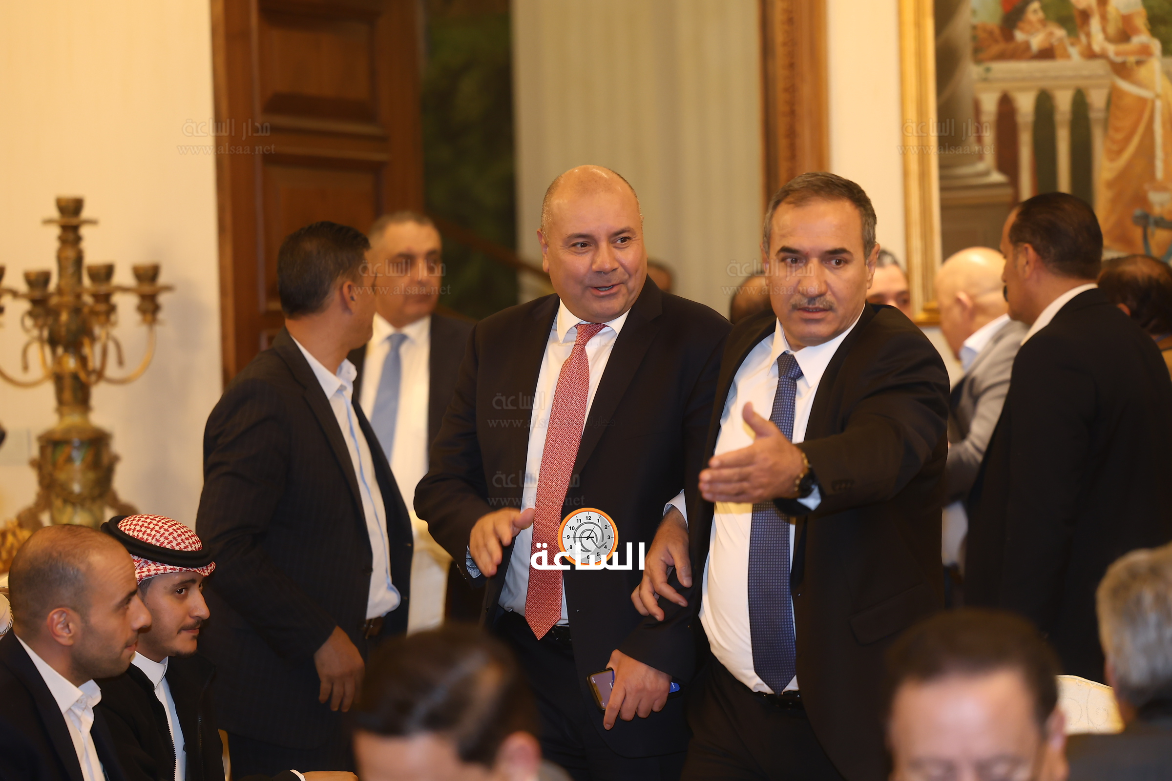 Madar Al-Saa Images 0.5602017103022742