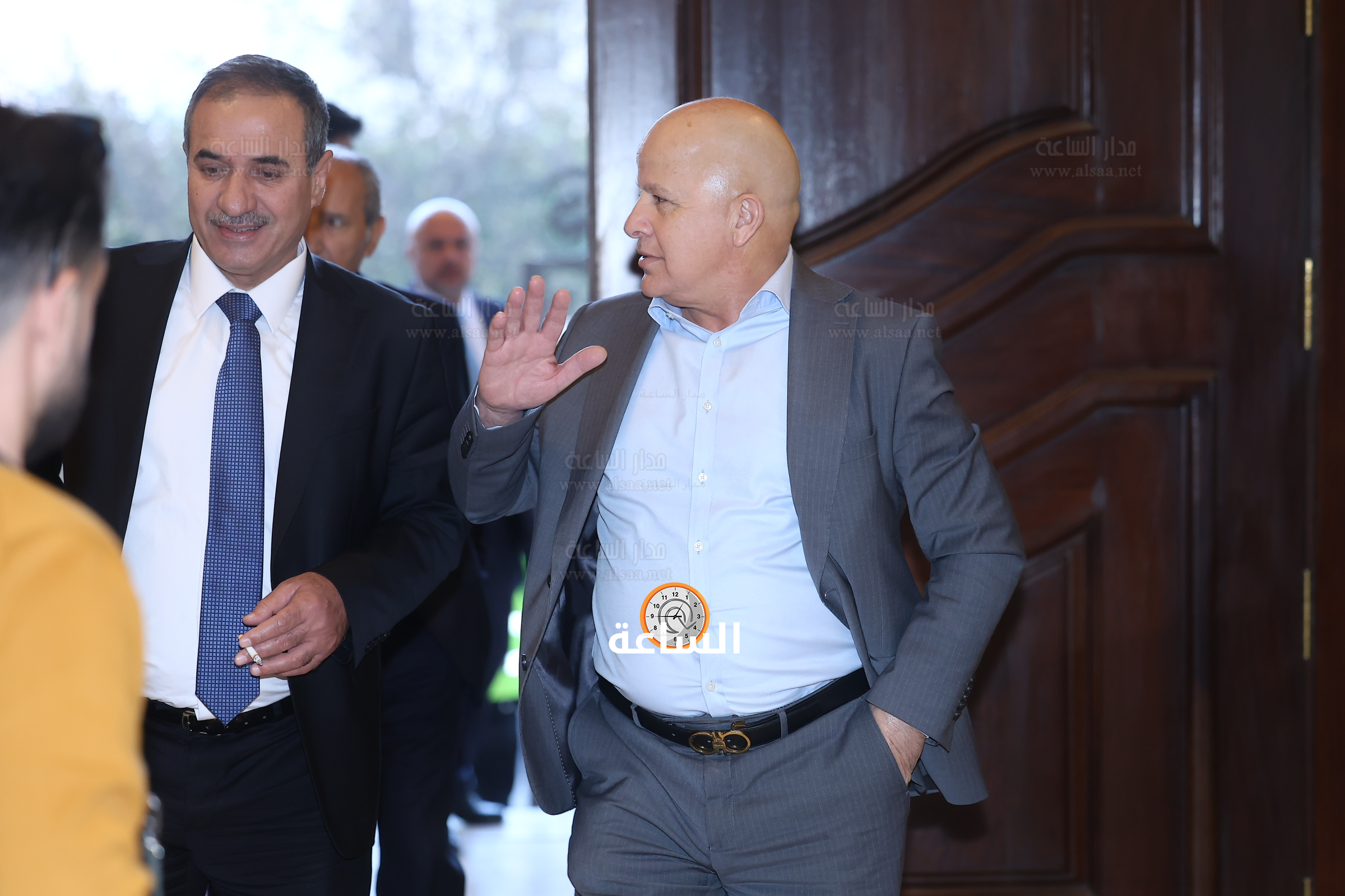 Madar Al-Saa Images 0.7985354414082487