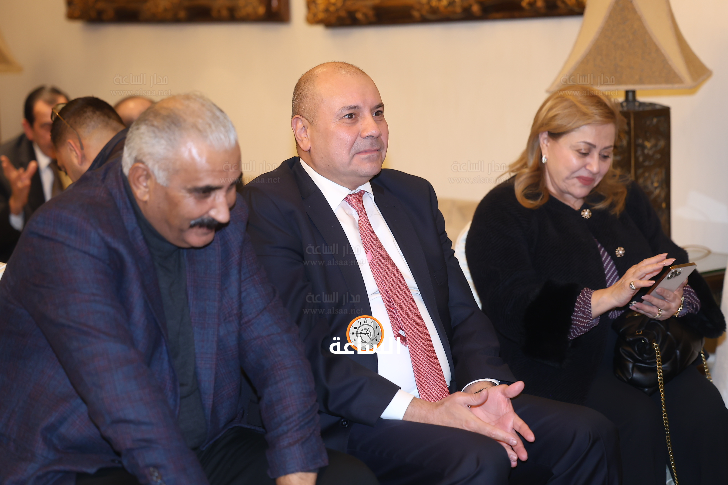 Madar Al-Saa Images 0.04603790431568855