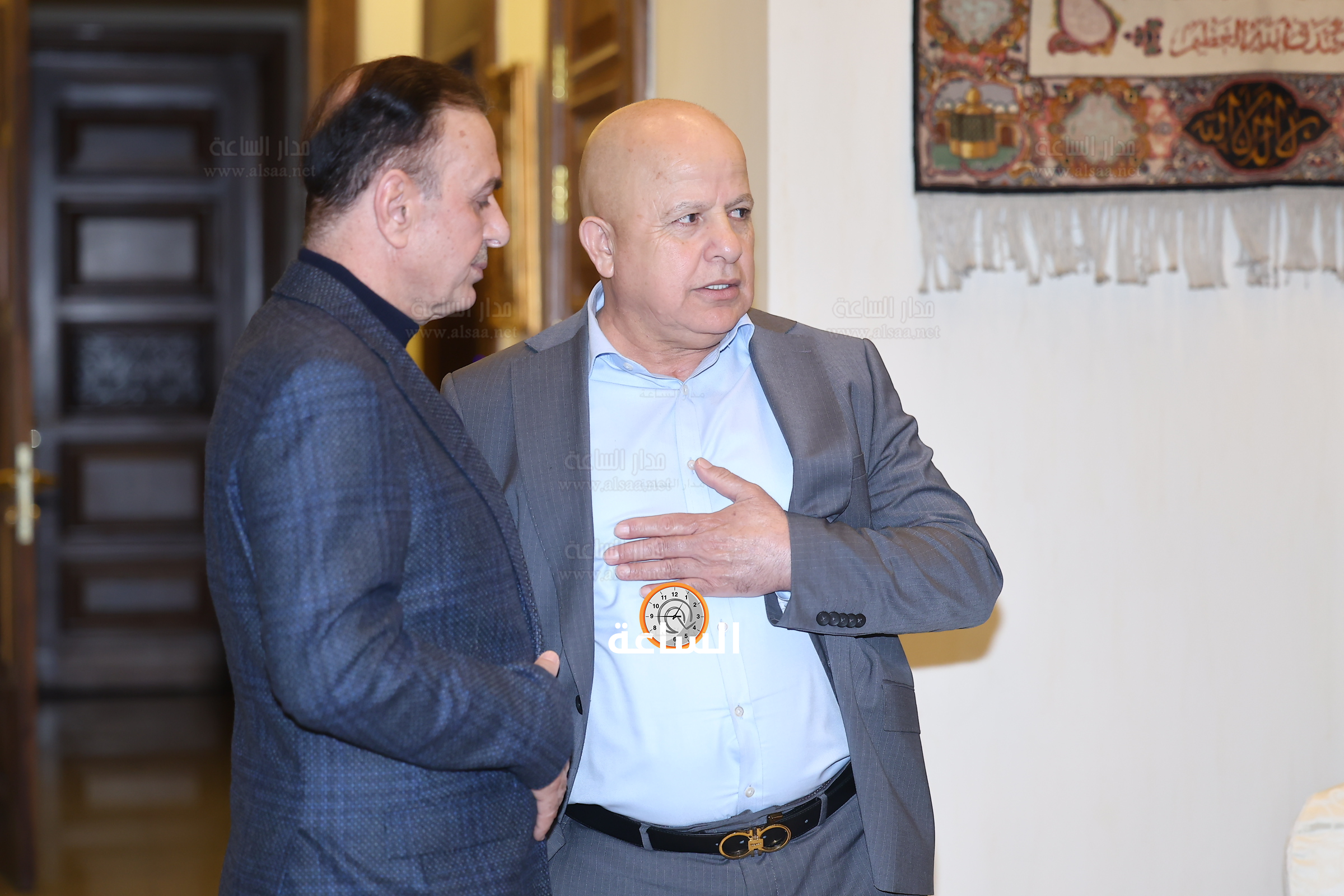 Madar Al-Saa Images 0.5948424823523811