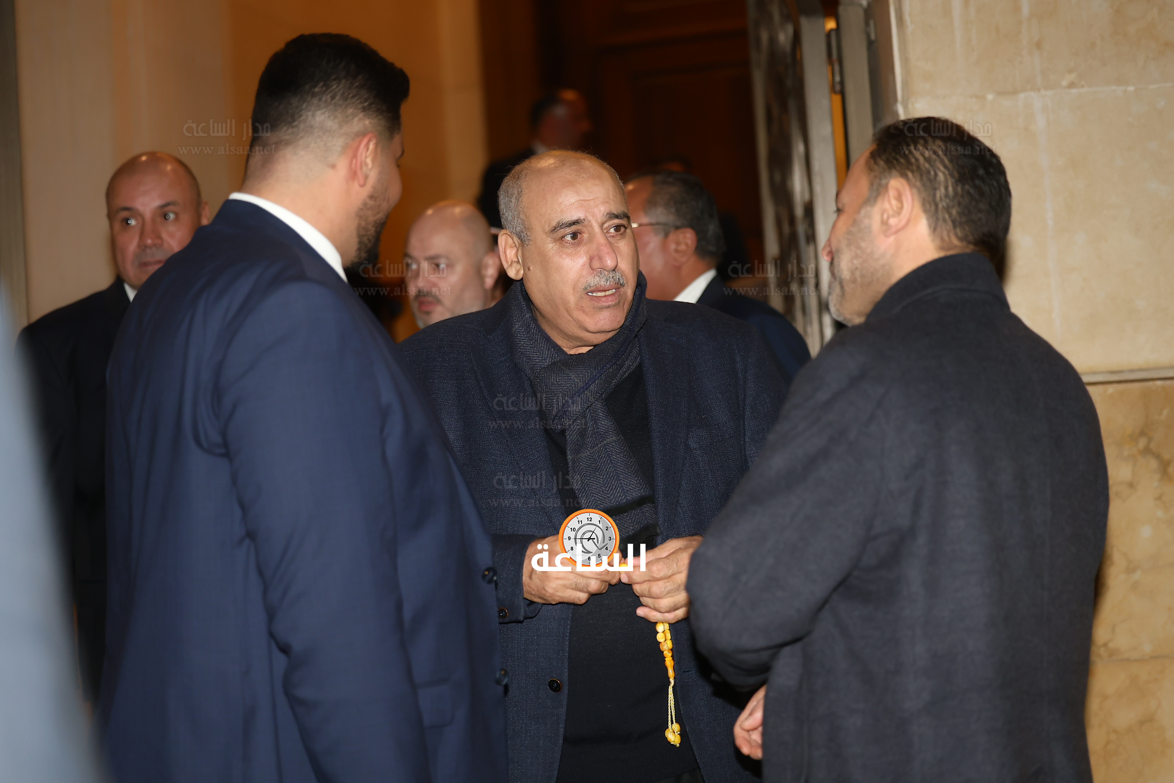 Madar Al-Saa Images 0.8002907381572938