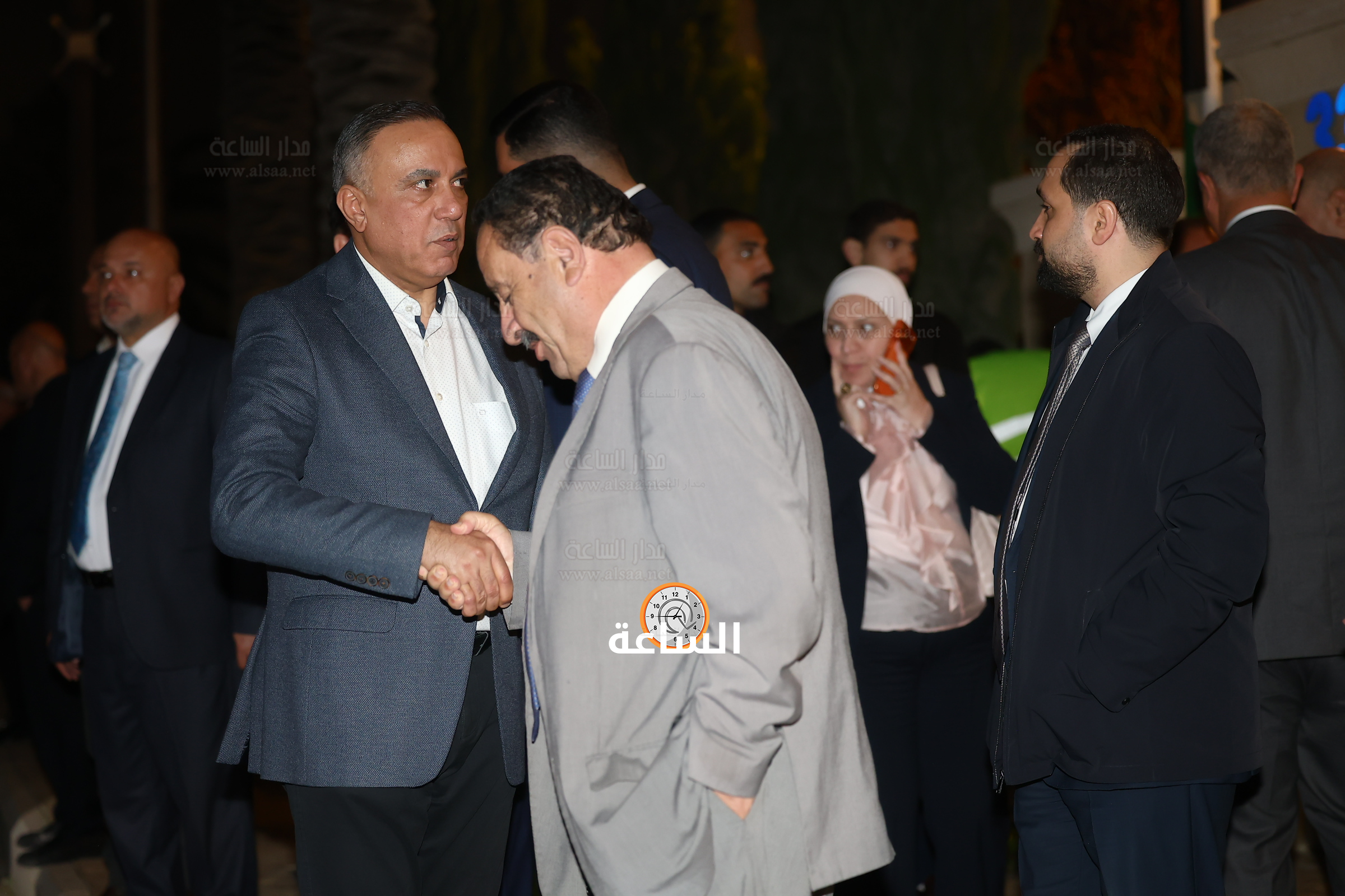 Madar Al-Saa Images 0.5701875446504481