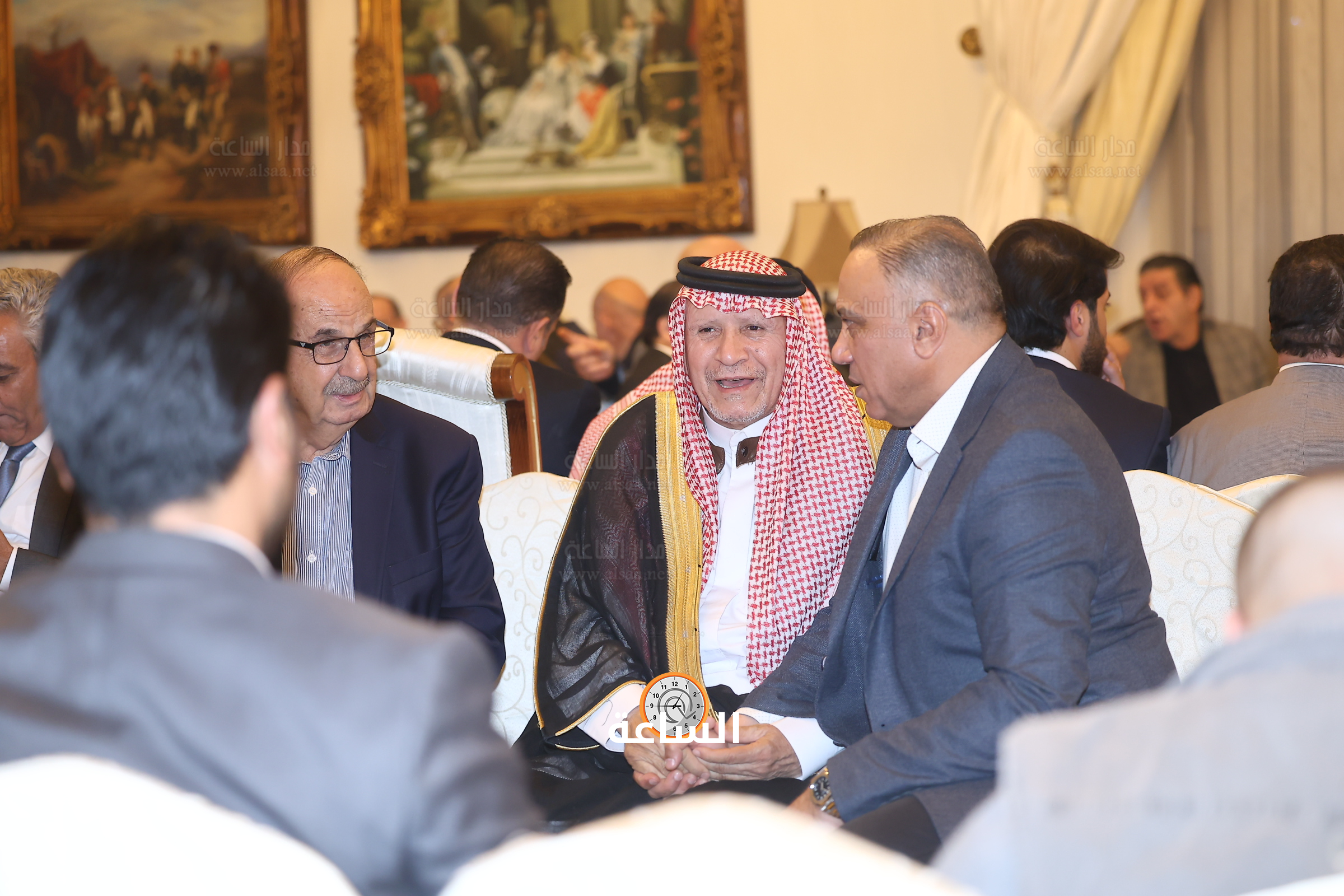 Madar Al-Saa Images 0.7446740387062161