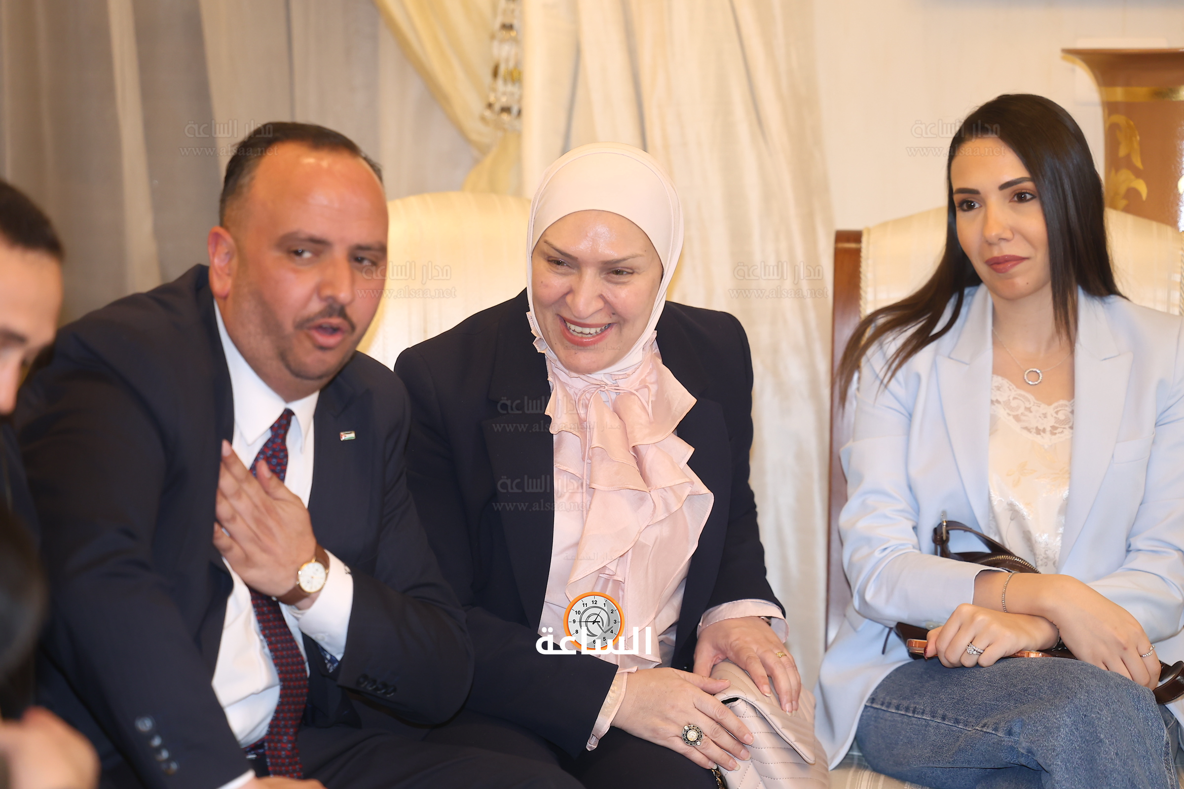 Madar Al-Saa Images 0.49213998788458846