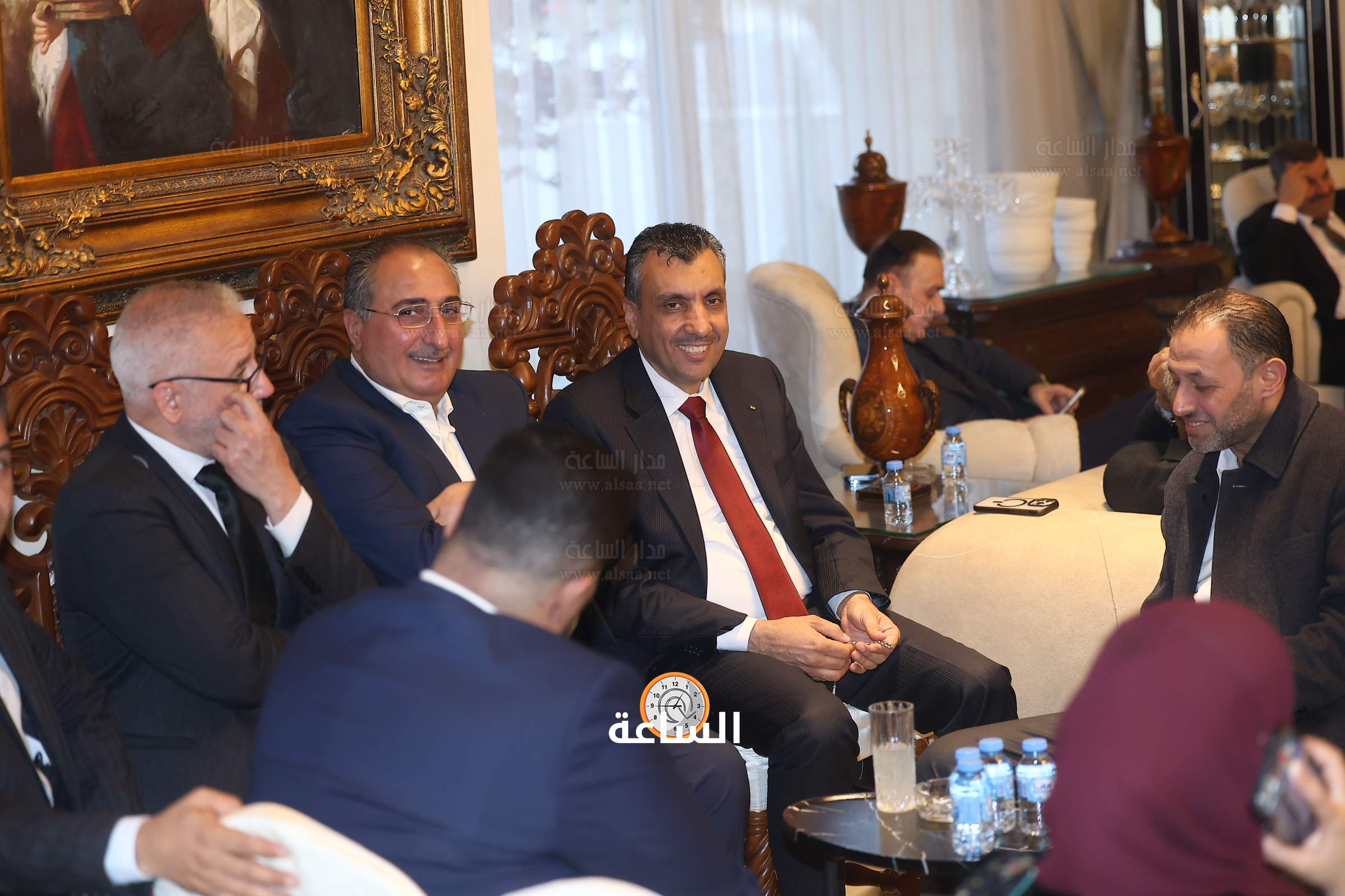 Madar Al-Saa Images 0.6701195113998137