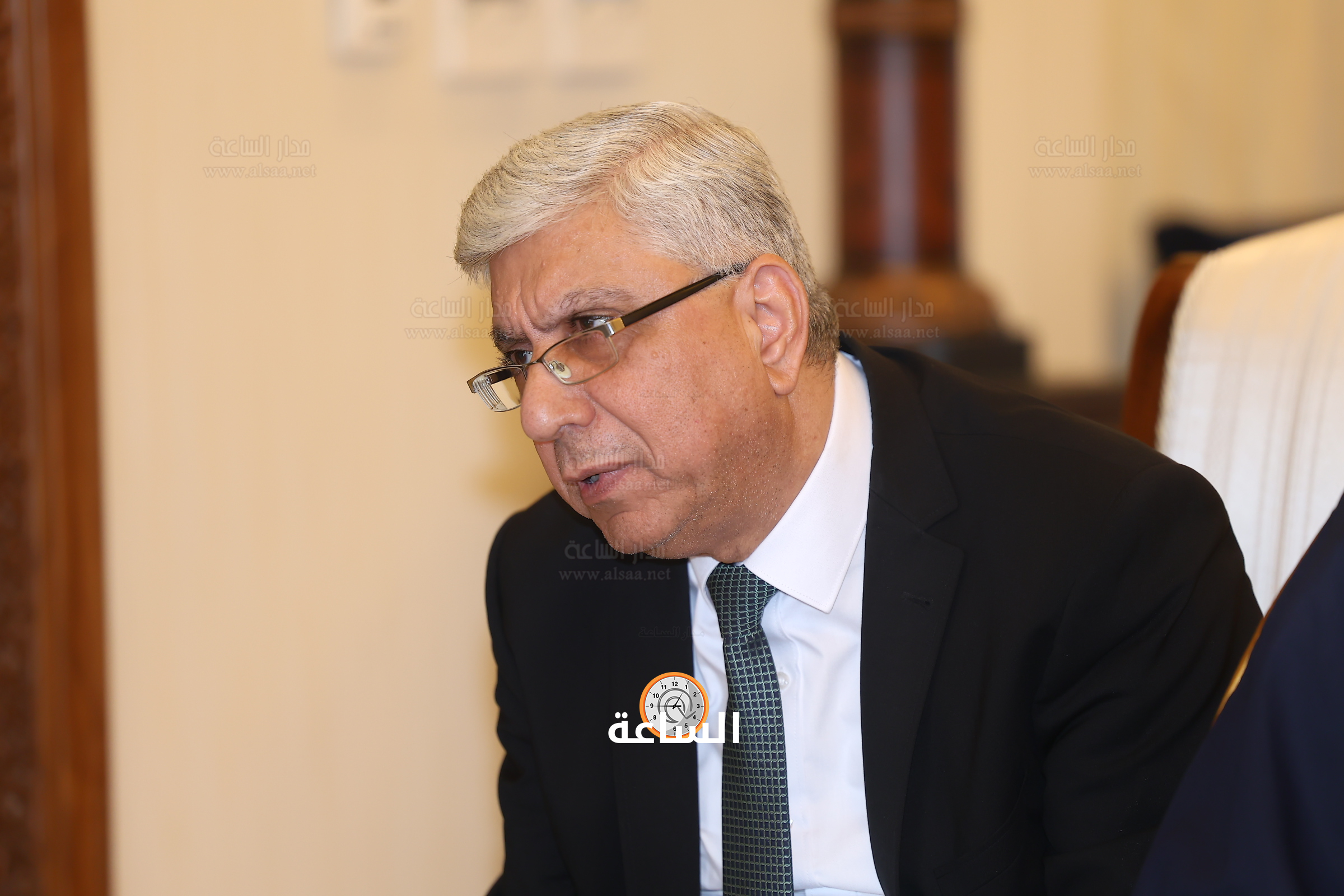 Madar Al-Saa Images 0.4460547457710238