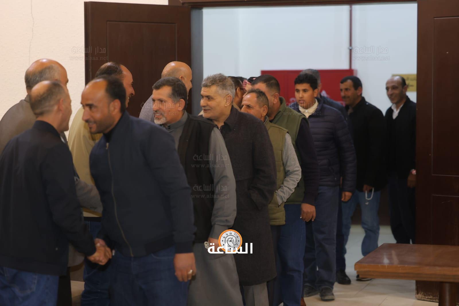 Madar Al-Saa Images 0.013565114962248992