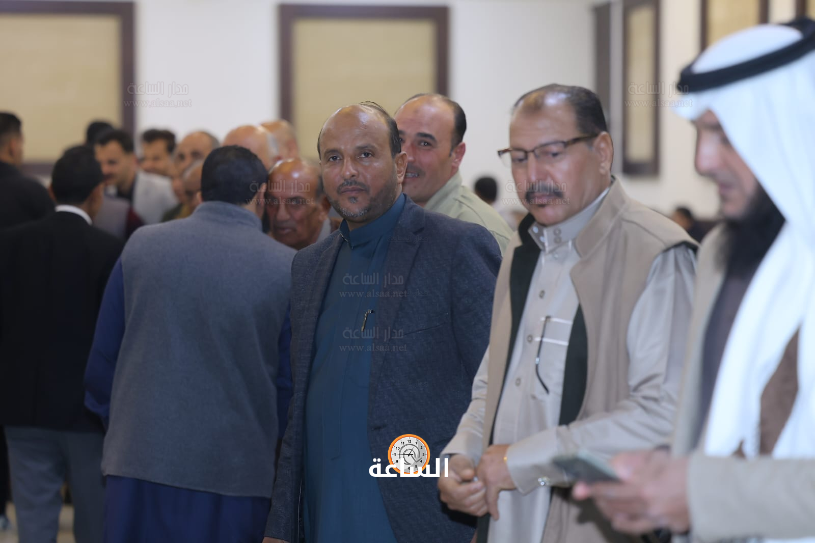 Madar Al-Saa Images 0.9507369270078392