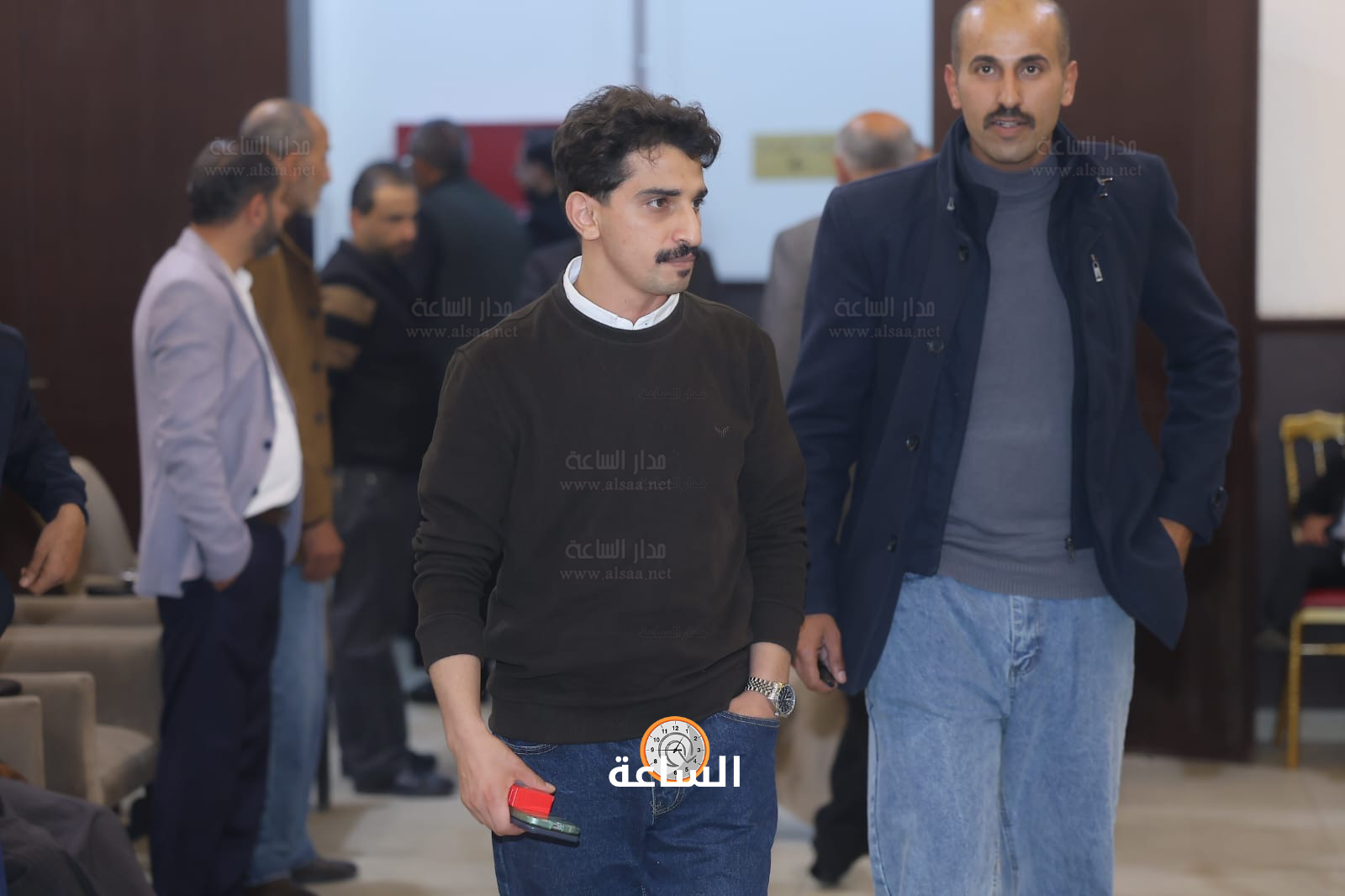 Madar Al-Saa Images 0.37250908872435295