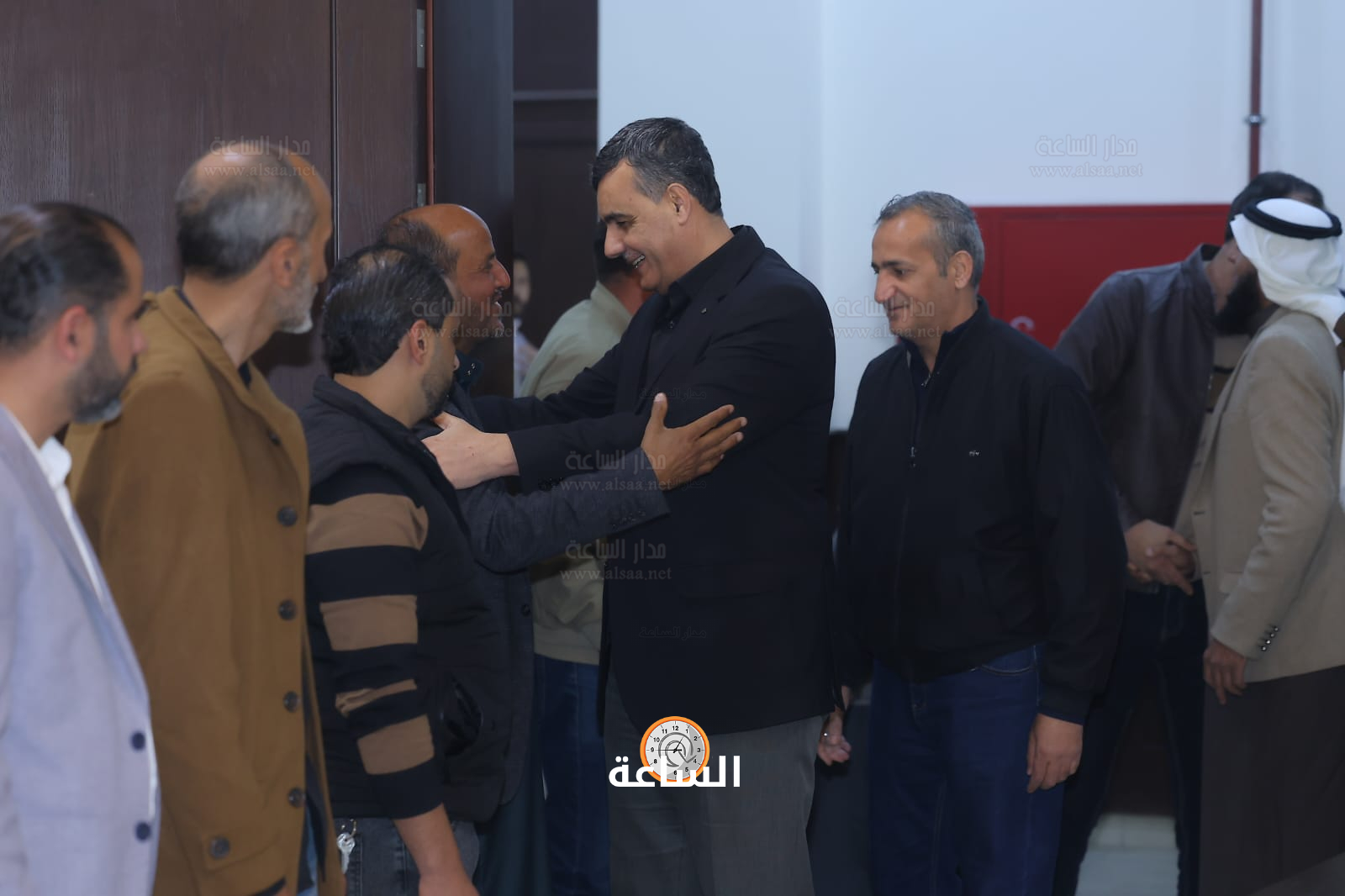 Madar Al-Saa Images 0.6617424263047608