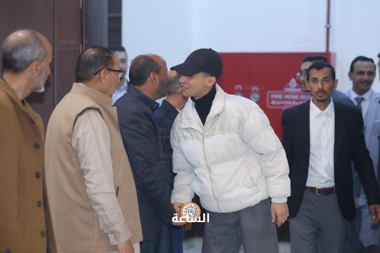 Madar Al-Saa Images 0.17575277837301428