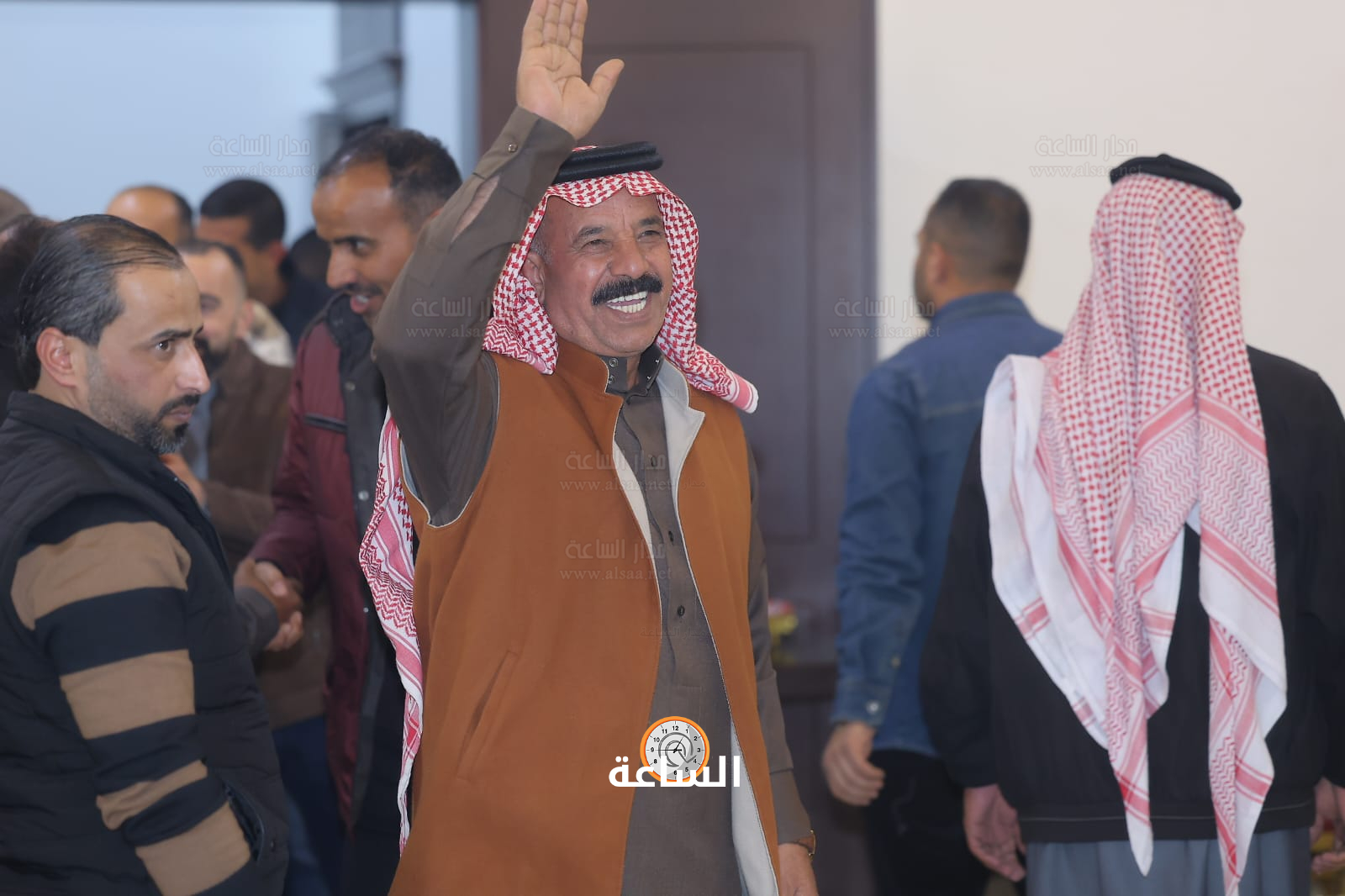 Madar Al-Saa Images 0.18404551612257802