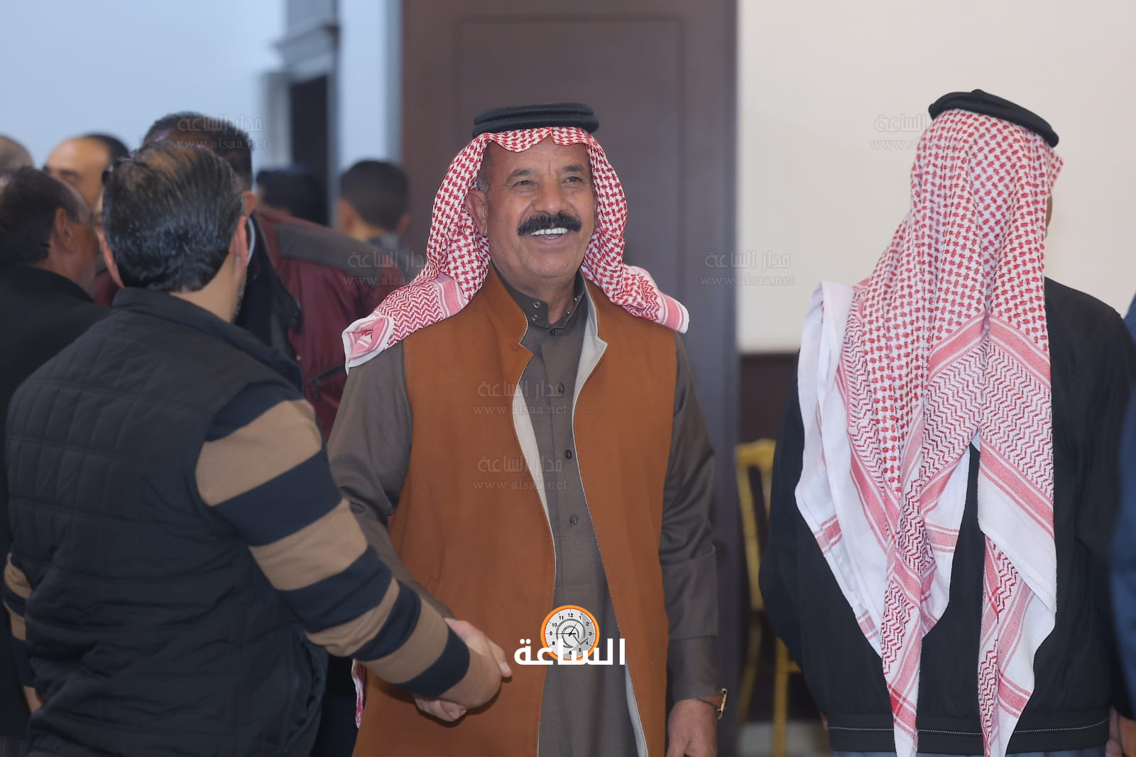 Madar Al-Saa Images 0.9069972594449762