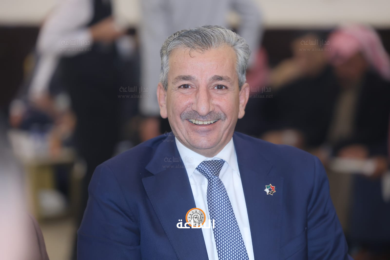 Madar Al-Saa Images 0.9774370380800876