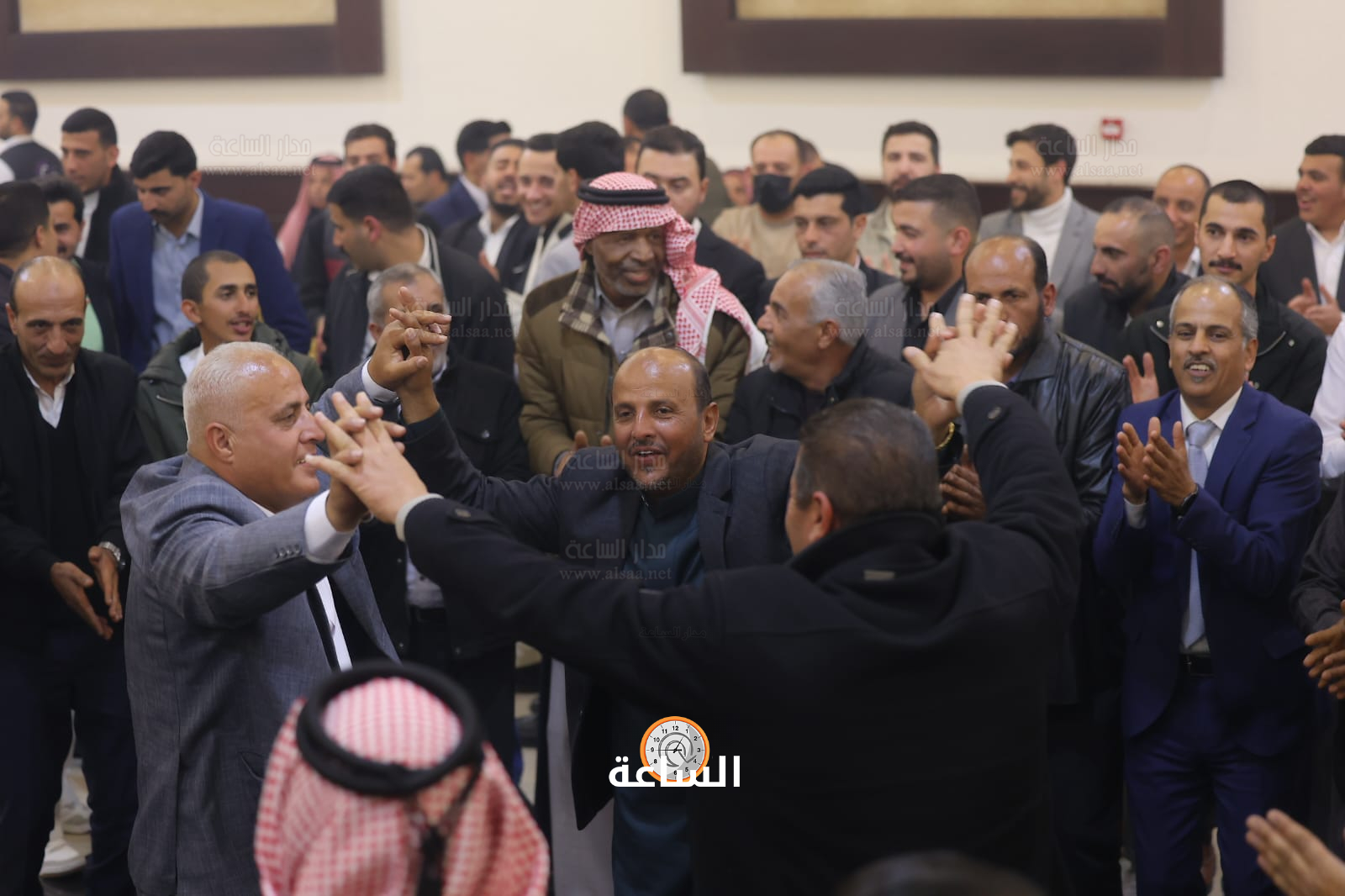 Madar Al-Saa Images 0.6507810402085352