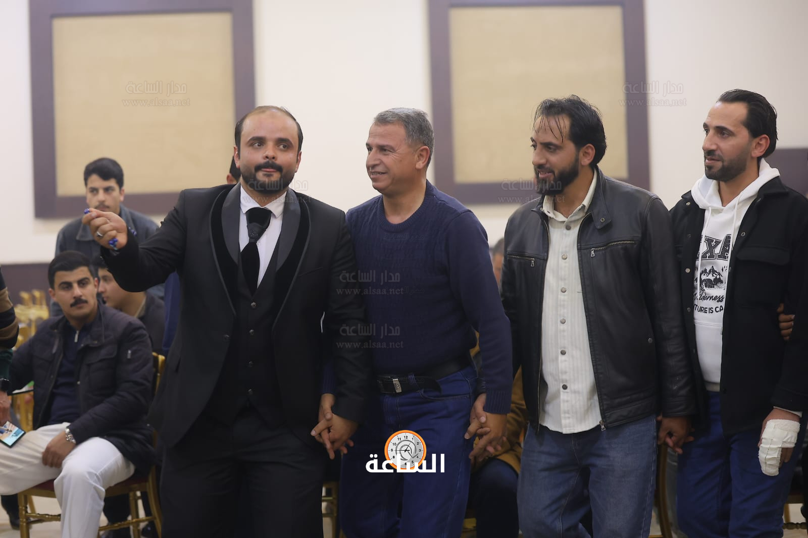 Madar Al-Saa Images 0.9730096448575675