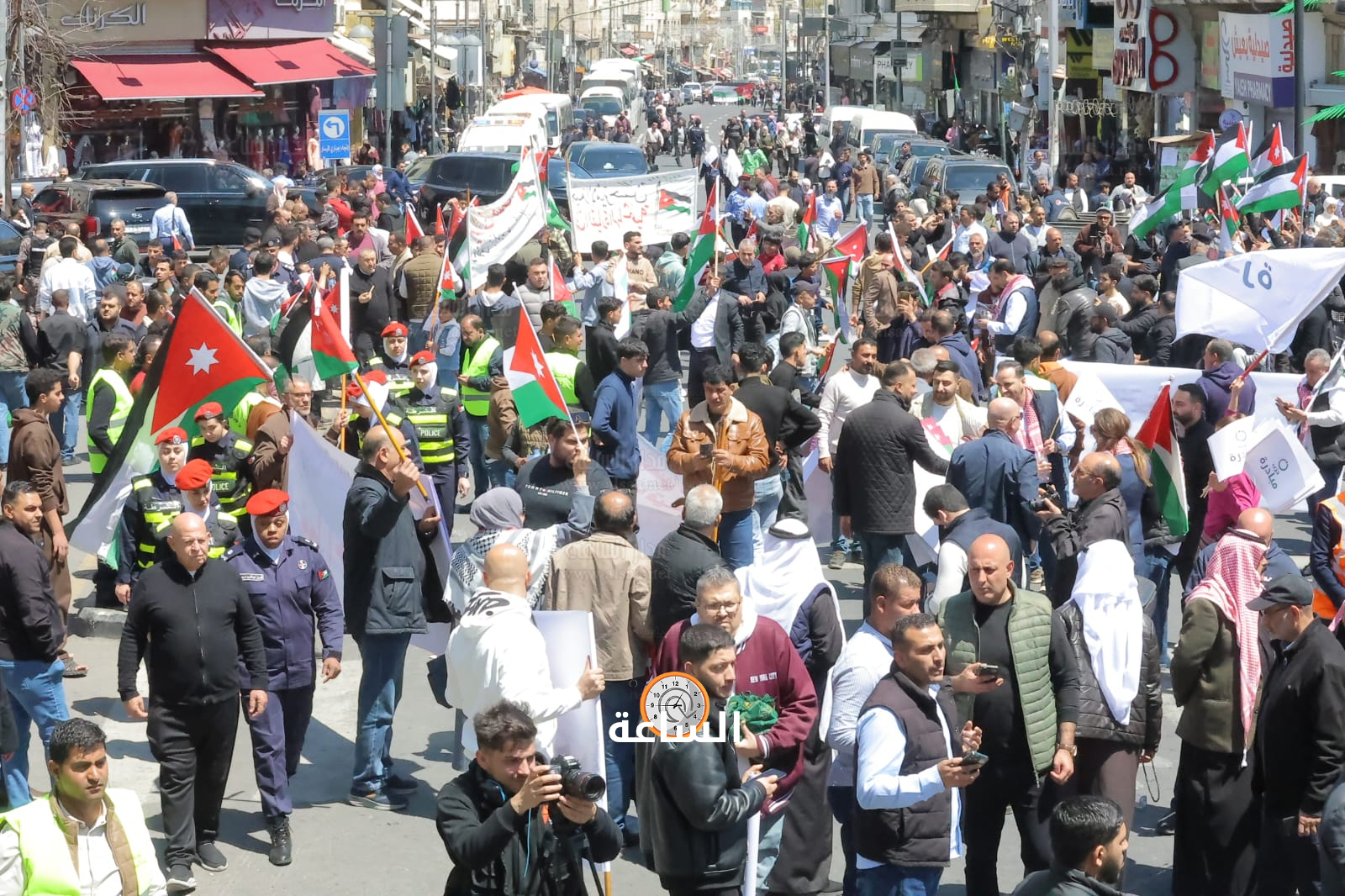 Madar Al-Saa Images 0.5088216416146016