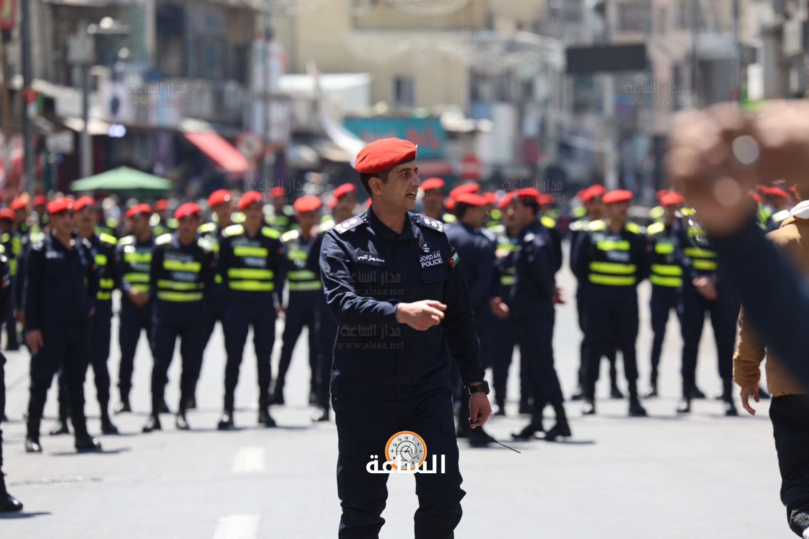 Madar Al-Saa Images 0.8075279205886599