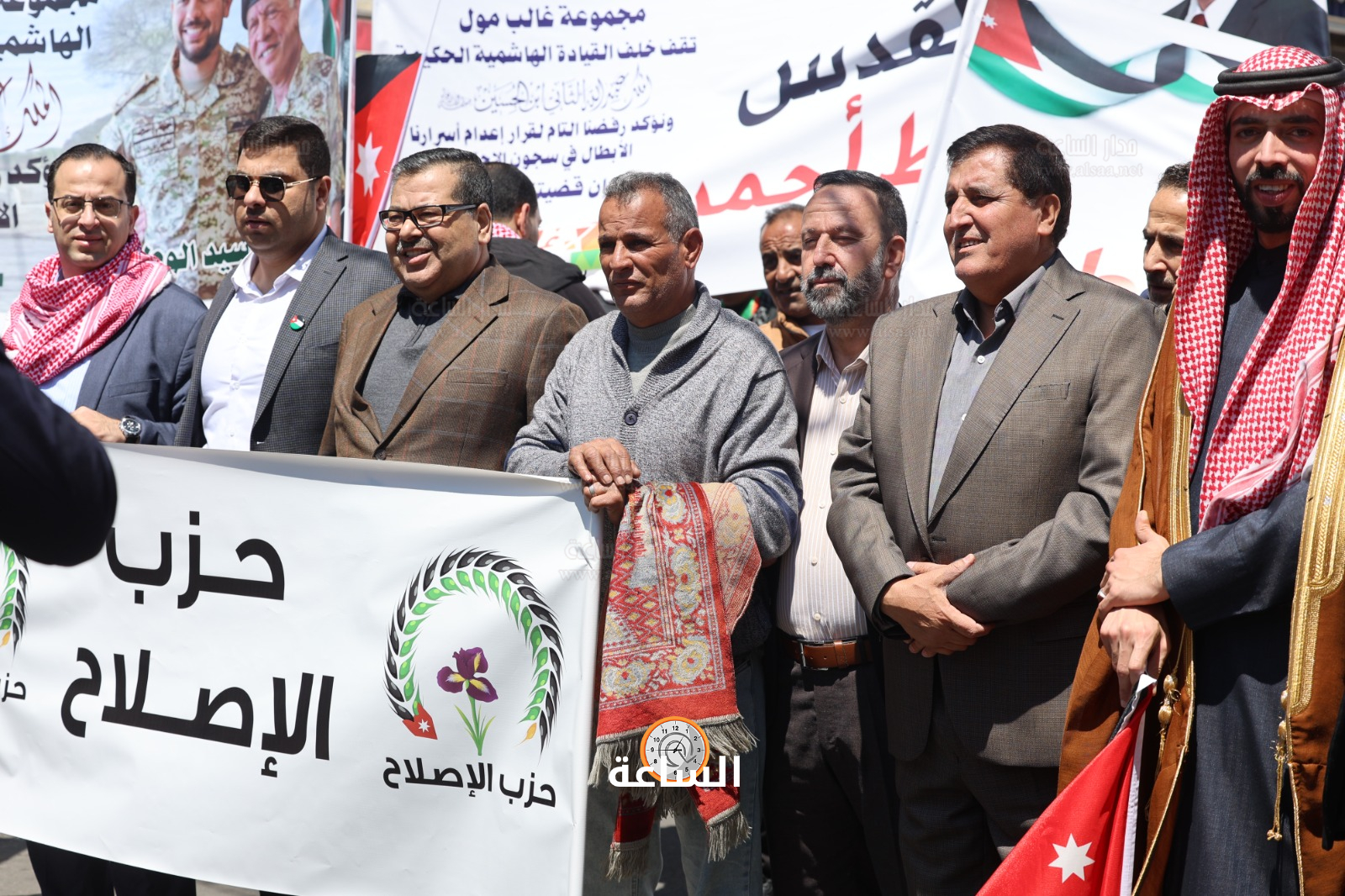 Madar Al-Saa Images 0.9280580629637537