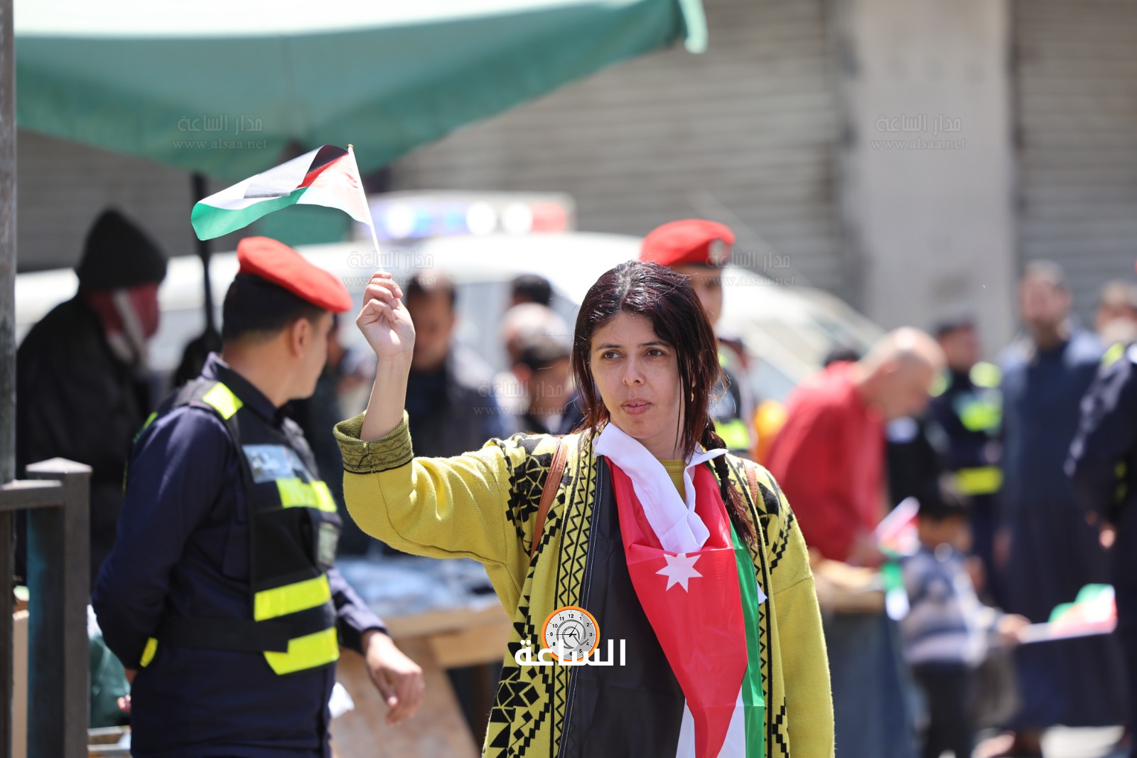 Madar Al-Saa Images 0.05643088906416216