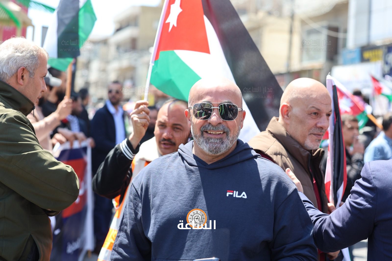 Madar Al-Saa Images 0.9394972934420737