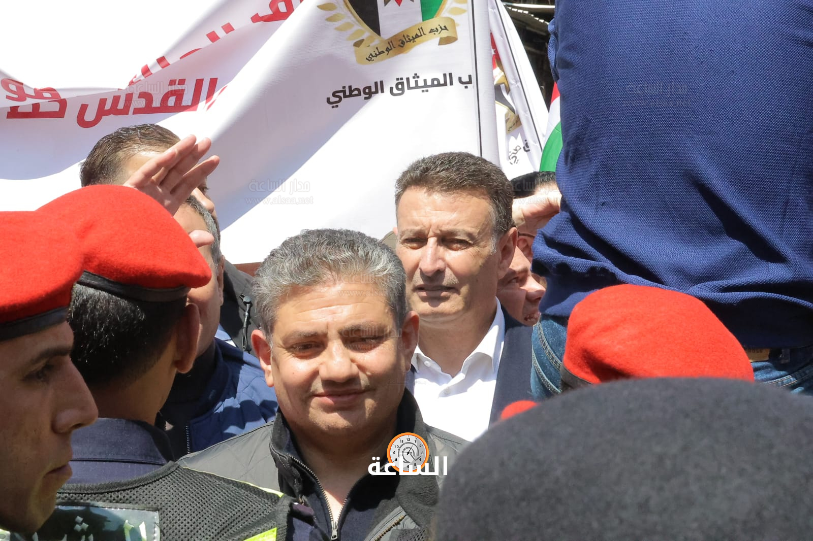 Madar Al-Saa Images 0.5485376852029561