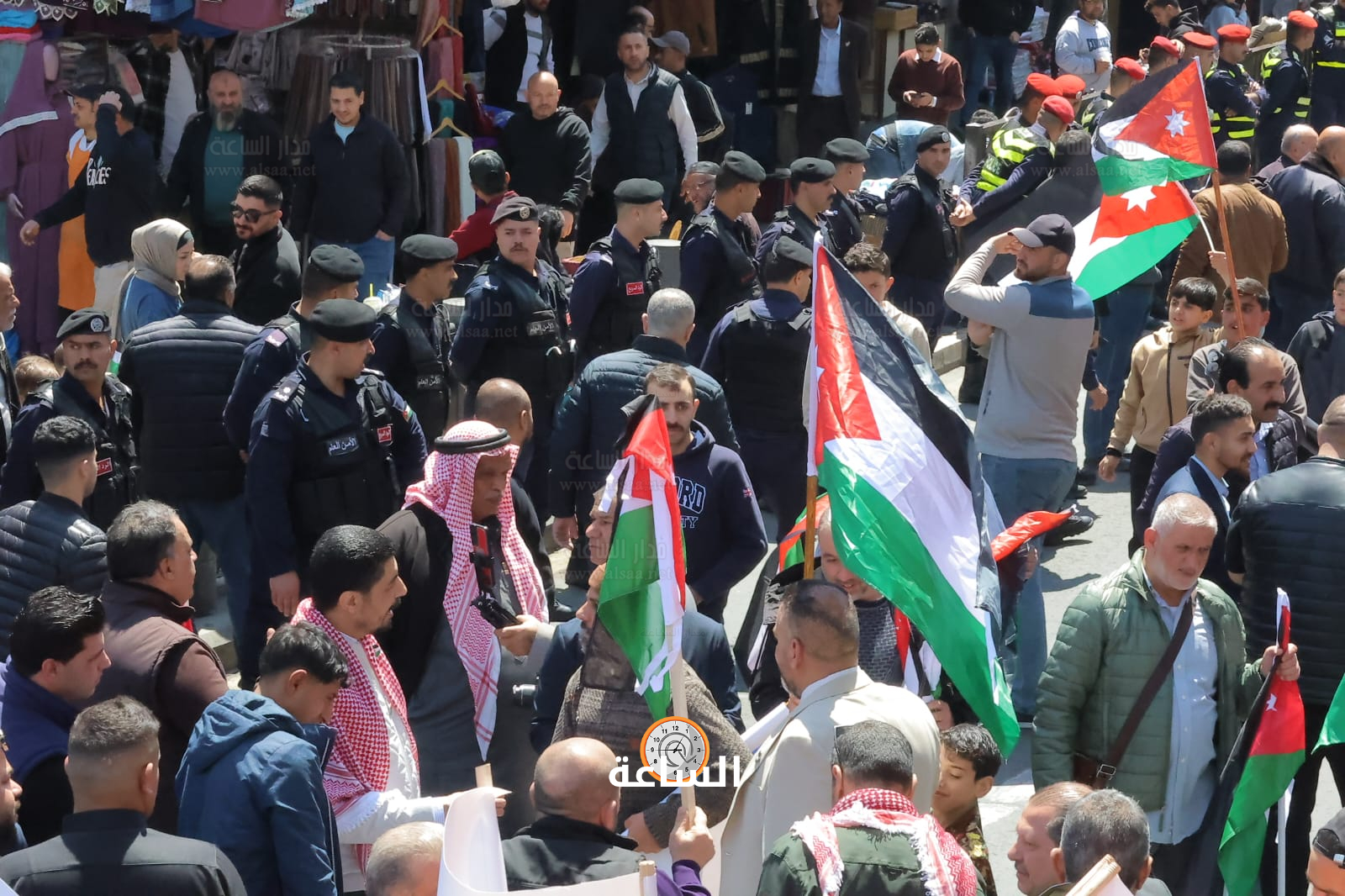 Madar Al-Saa Images 0.6504950693726866