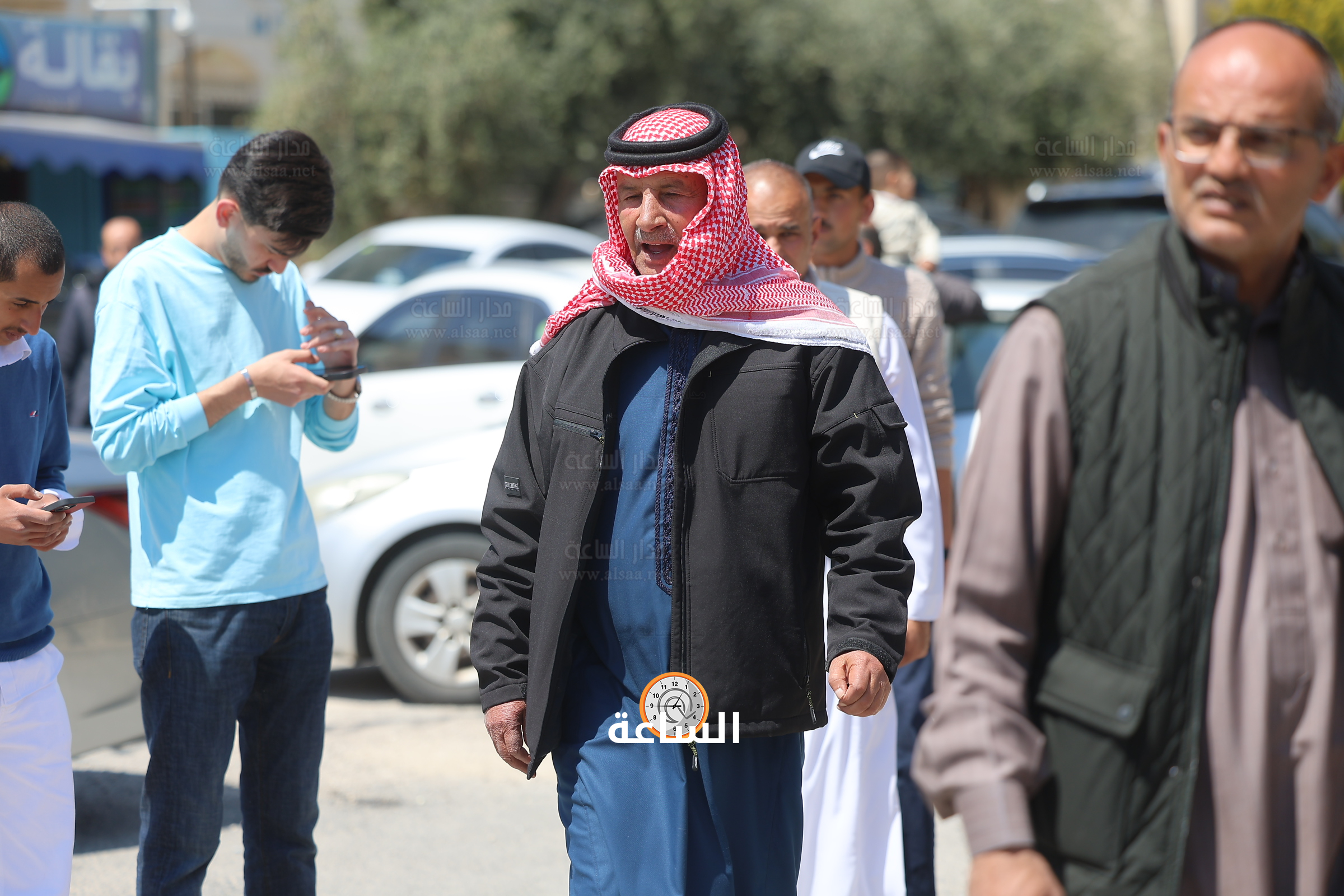 Madar Al-Saa Images 0.347643880217935