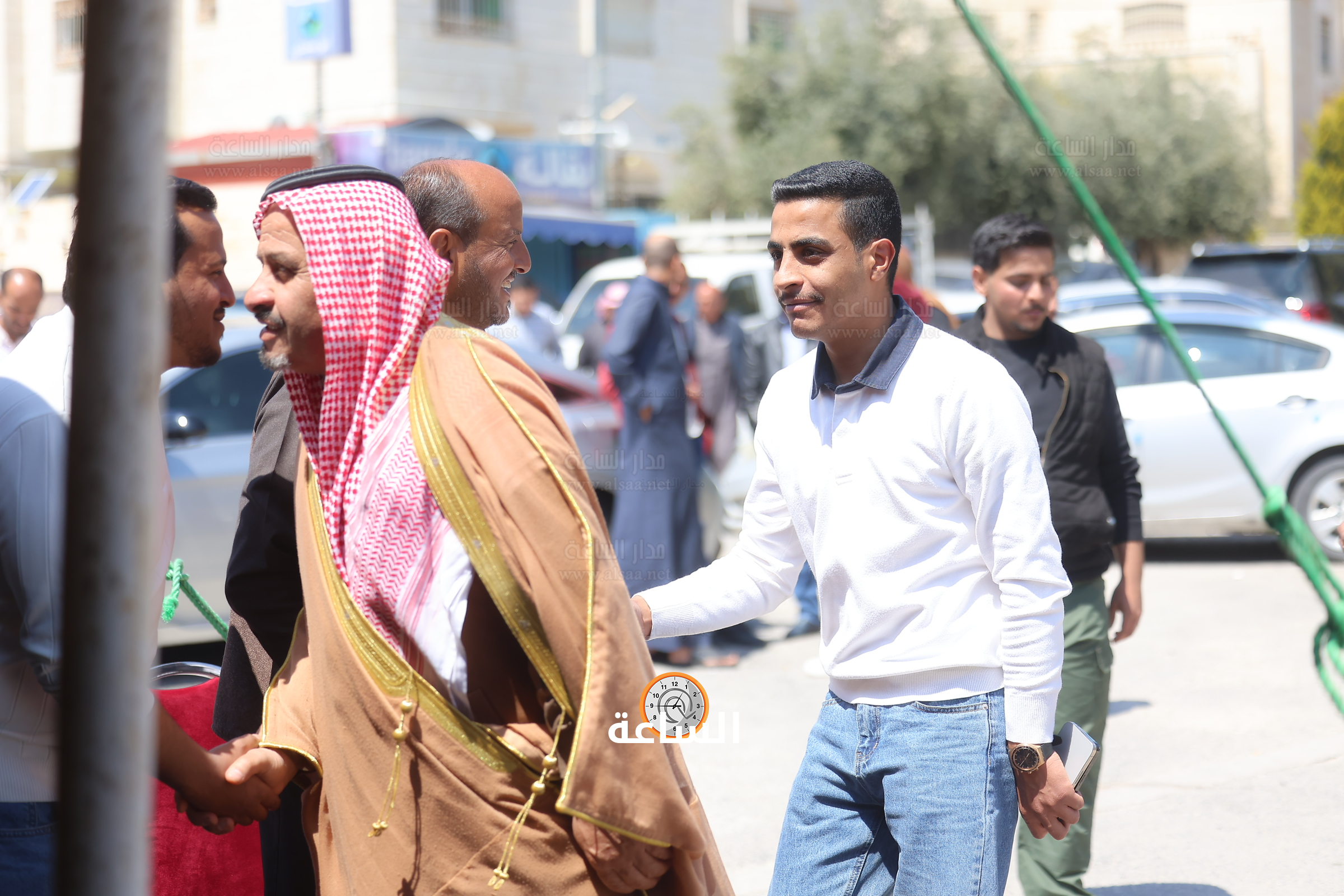 Madar Al-Saa Images 0.4954399846118849