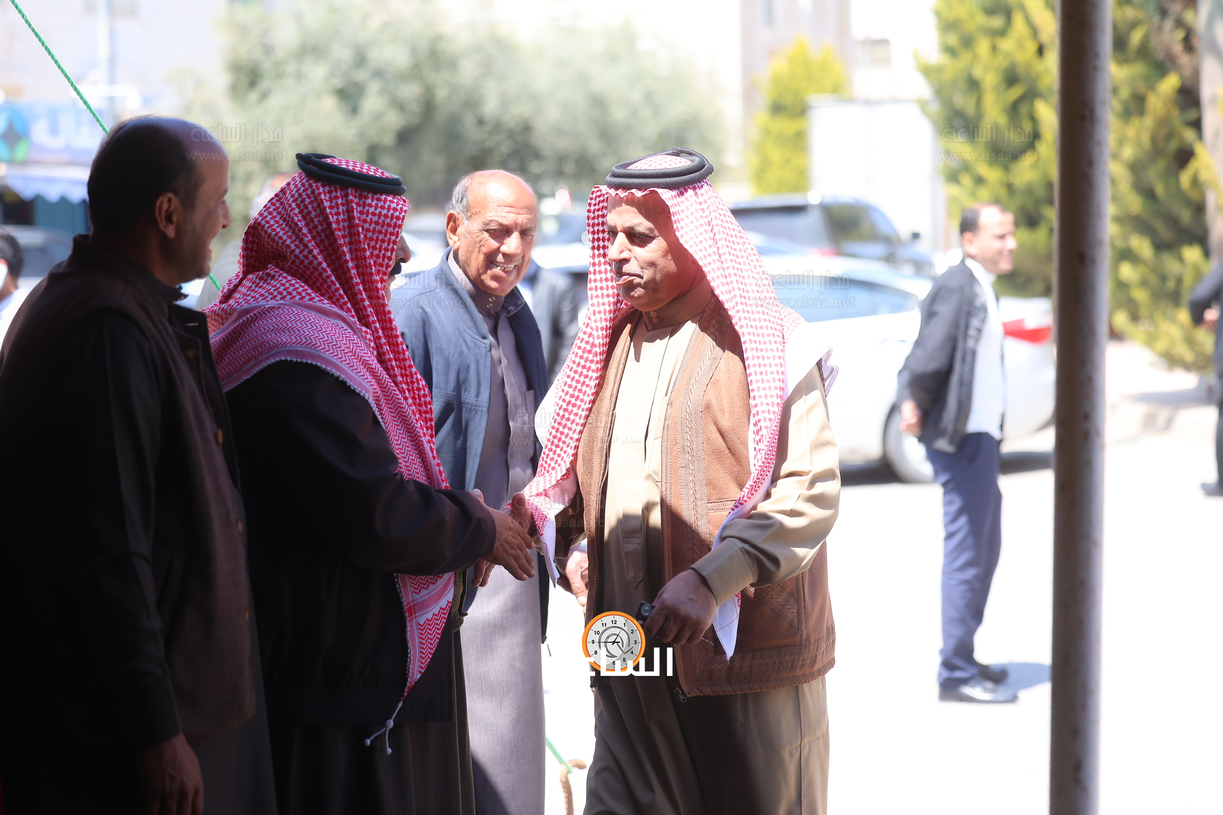 Madar Al-Saa Images 0.11800018003591428