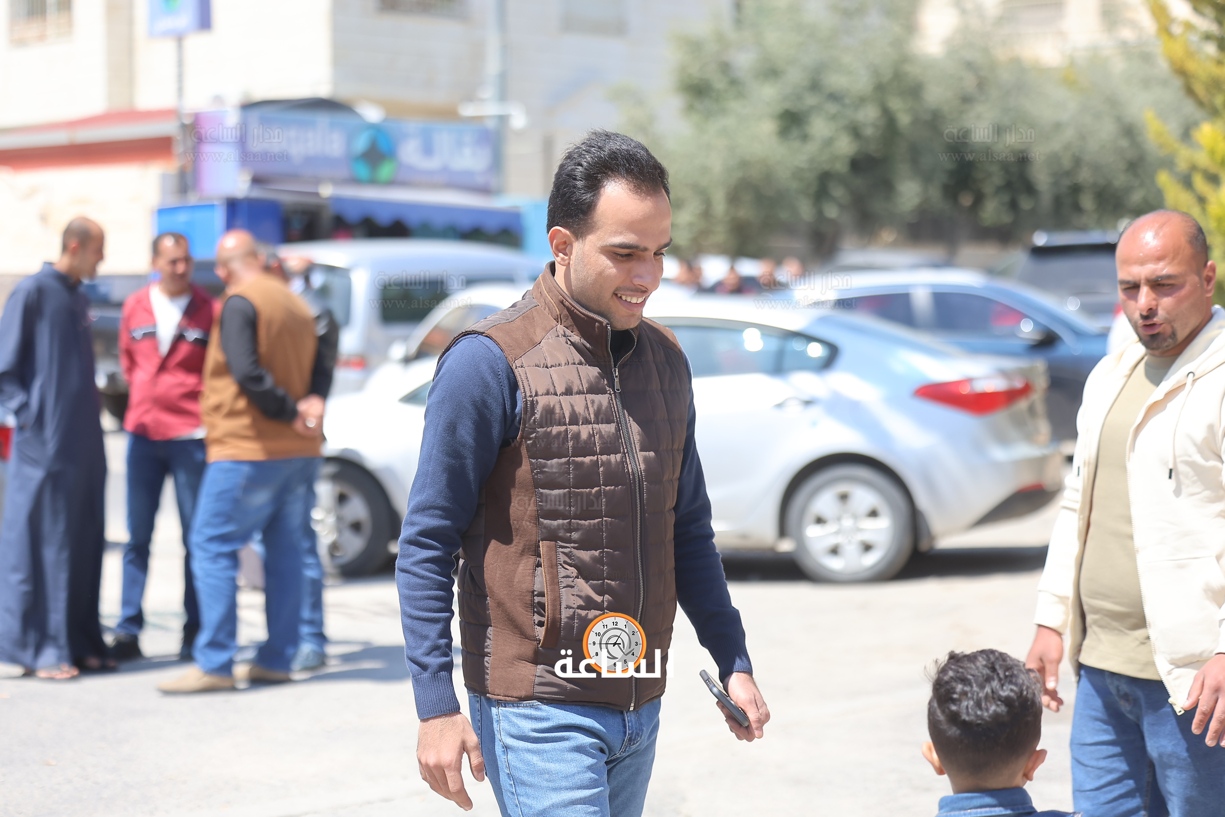 Madar Al-Saa Images 0.8414481495944899