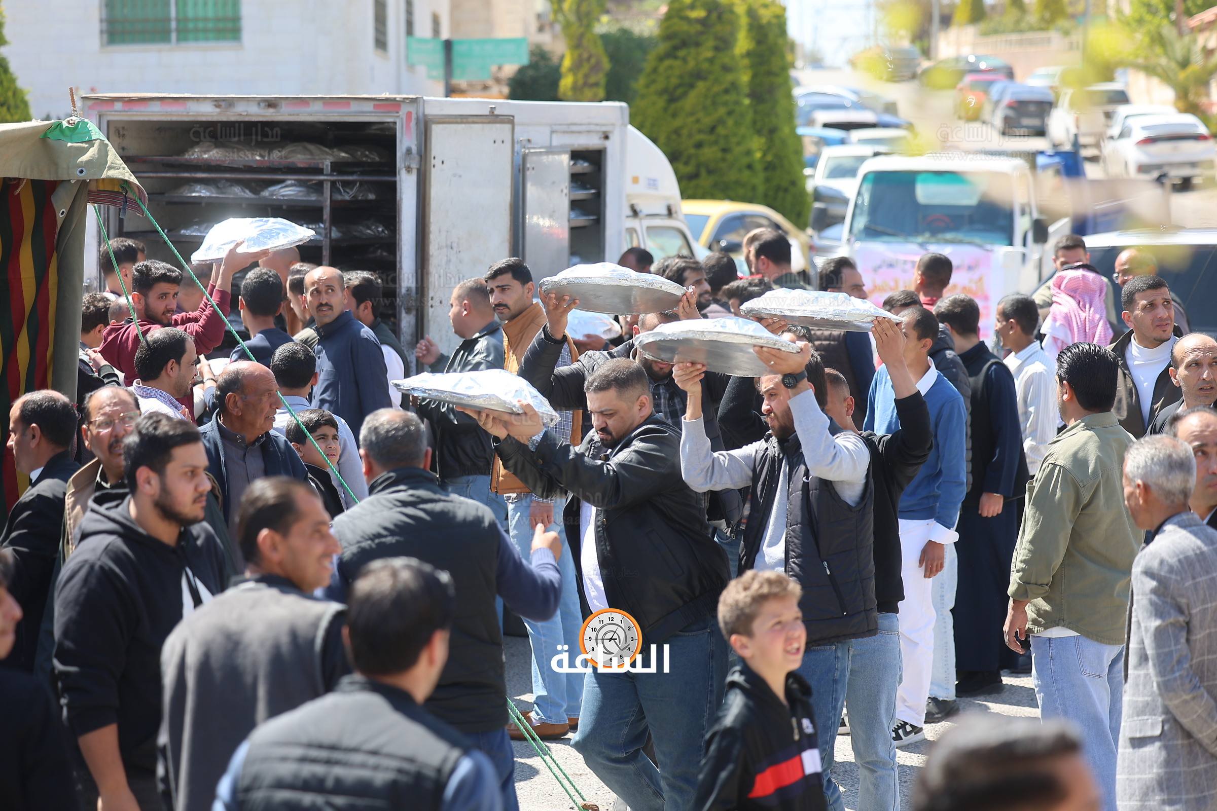 Madar Al-Saa Images 0.4194153474294212