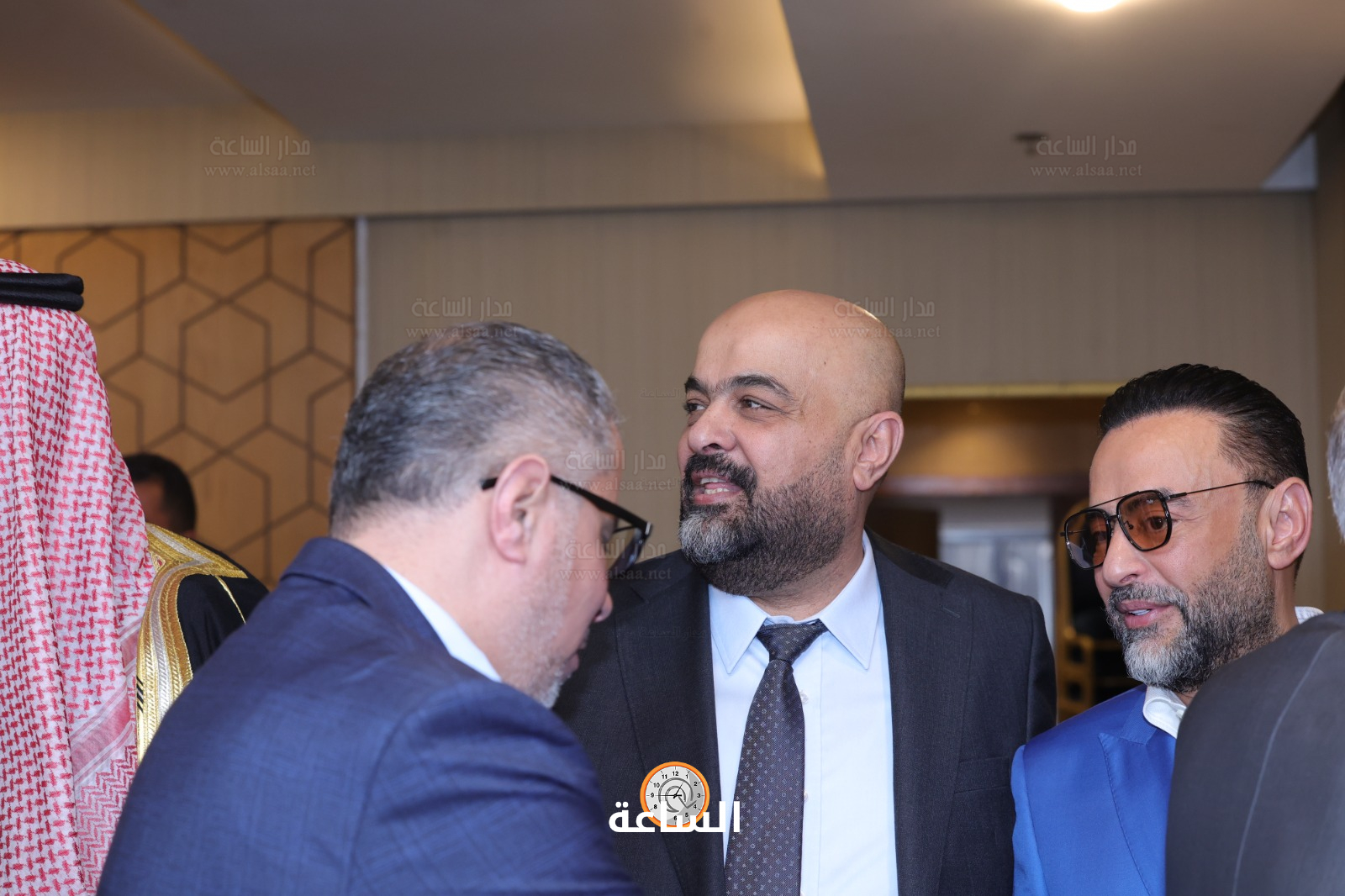 Madar Al-Saa Images 0.1443741490115099