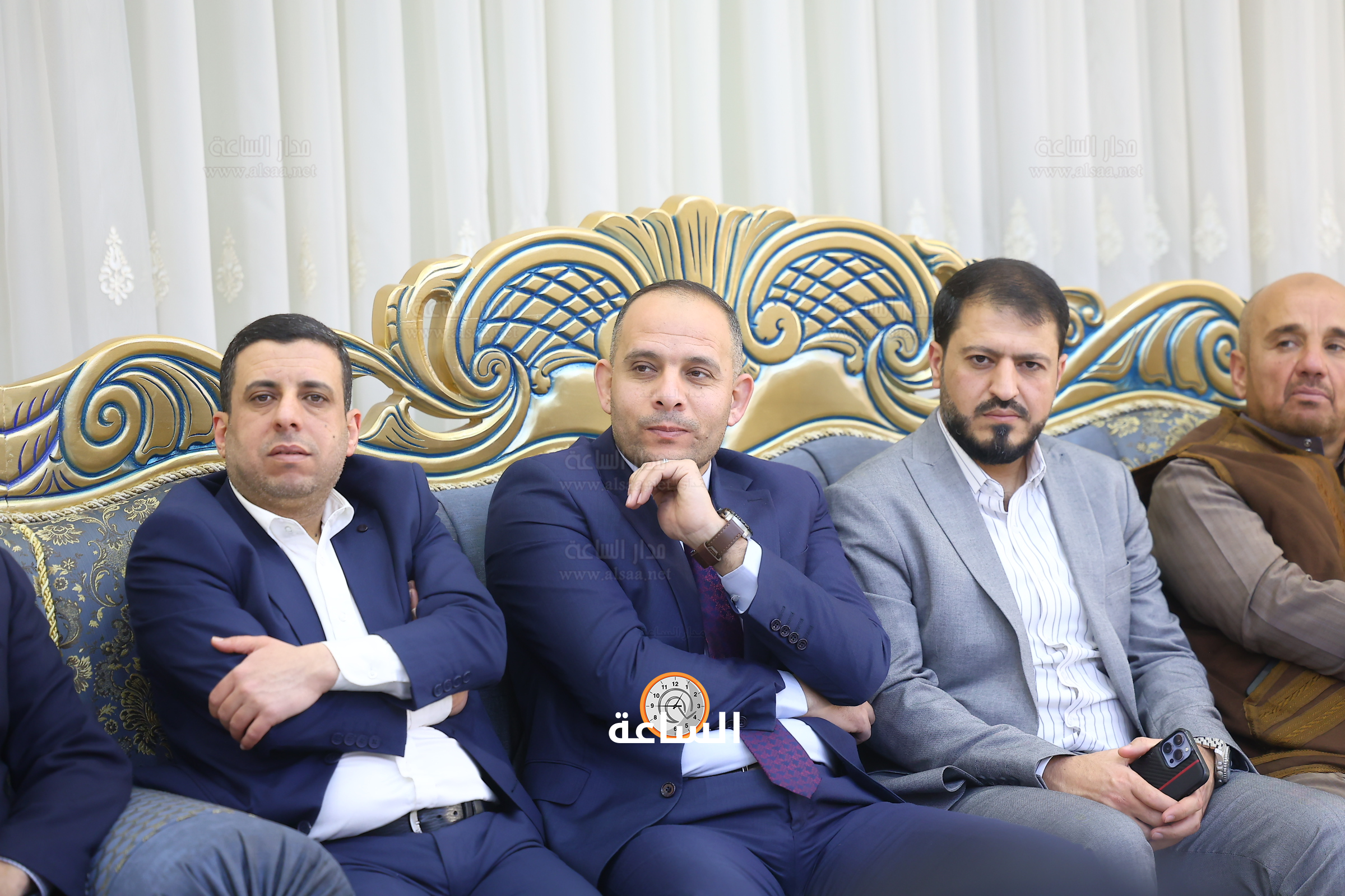 Madar Al-Saa Images 0.056353449622735474