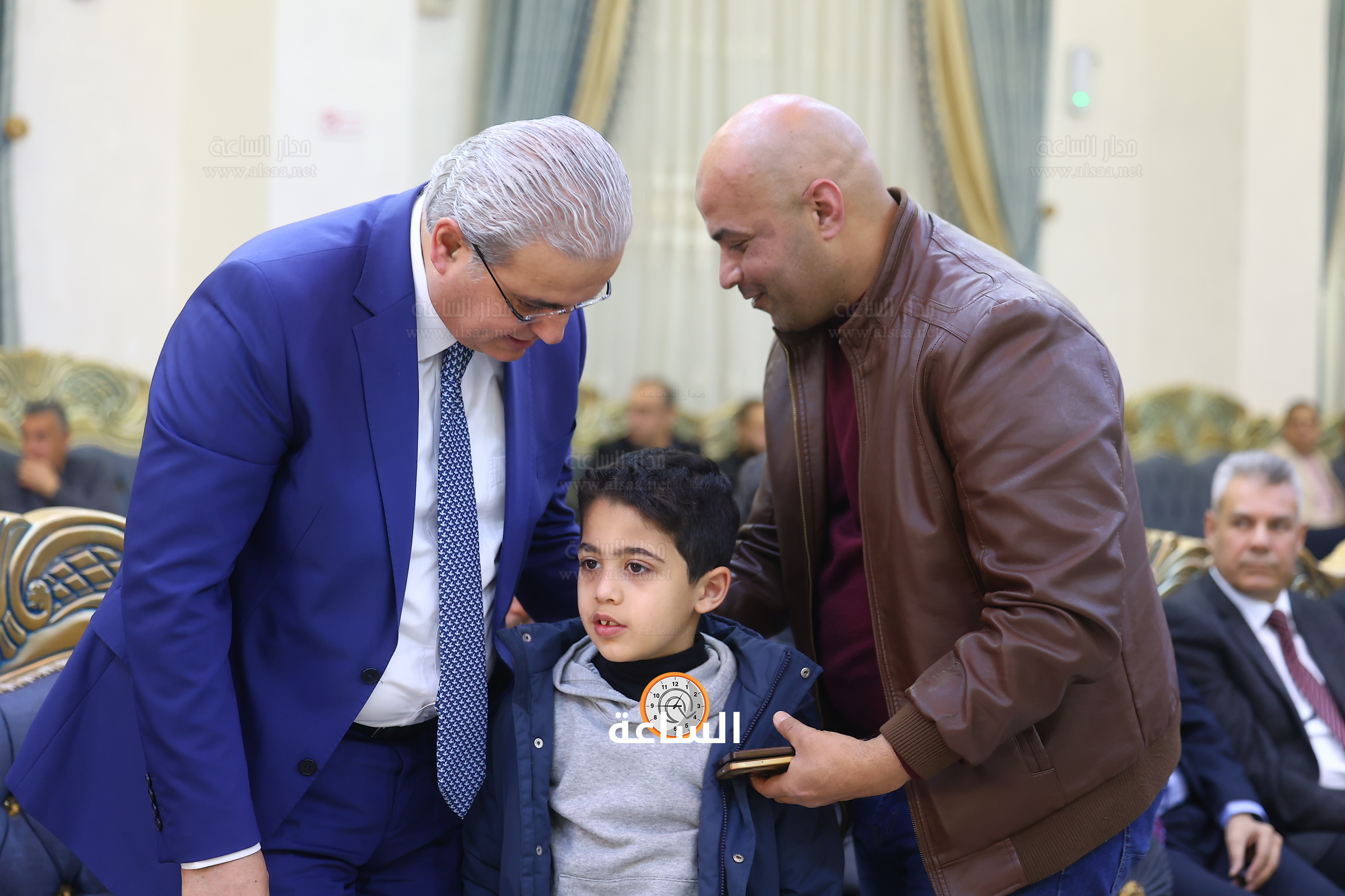 Madar Al-Saa Images 0.37177183541658576