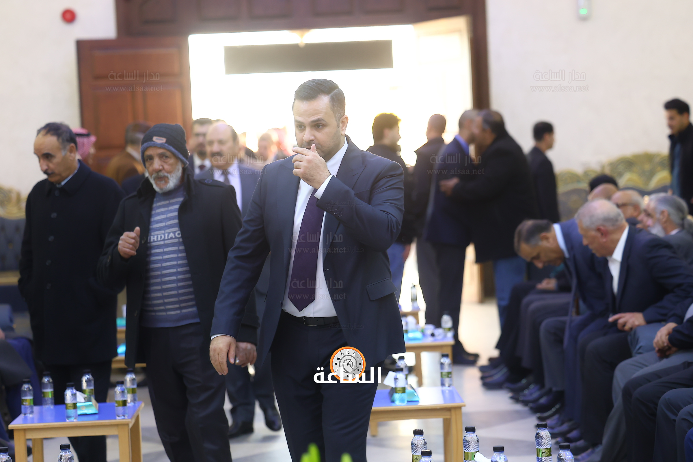 Madar Al-Saa Images 0.3410455435104143