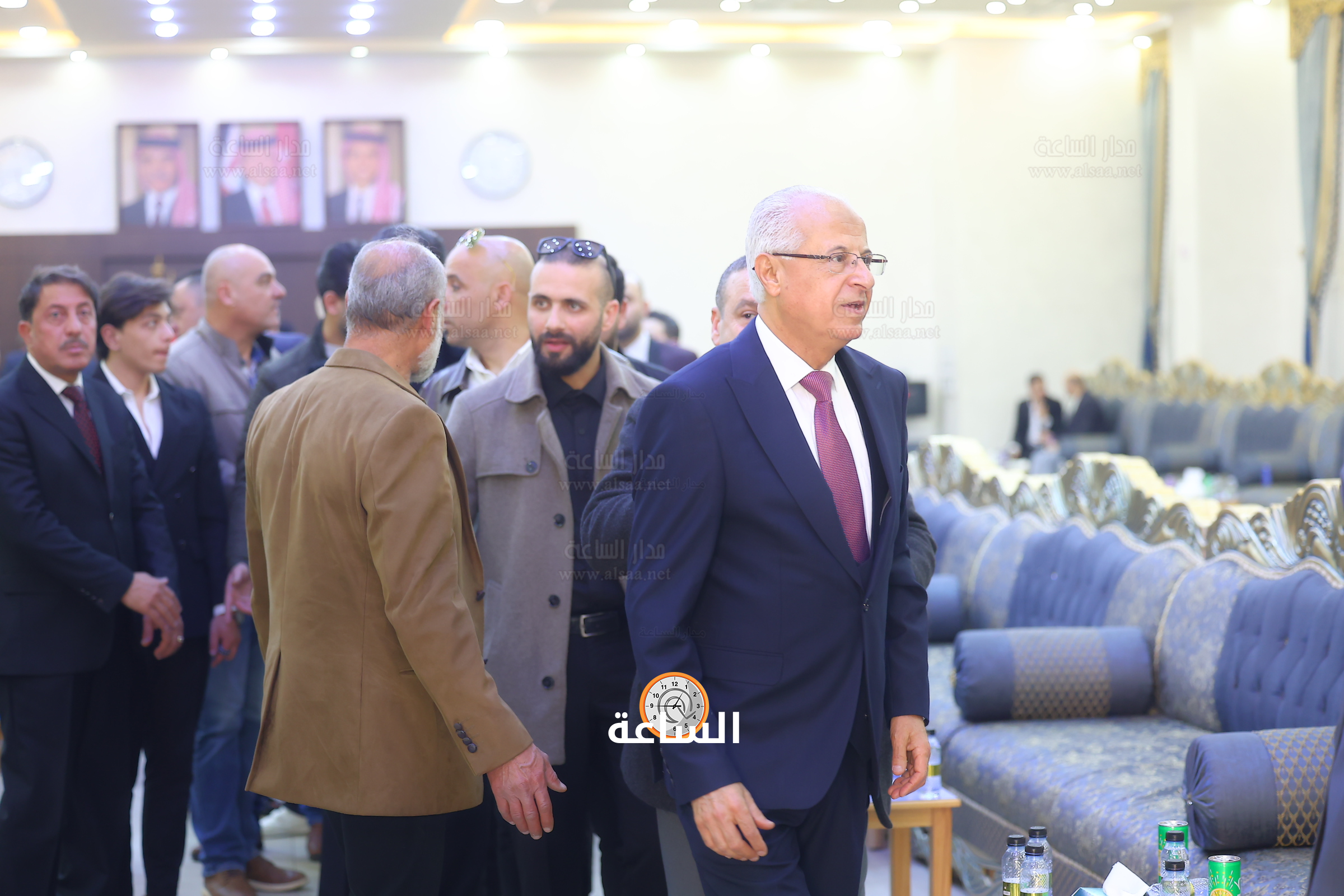 Madar Al-Saa Images 0.258608868509173